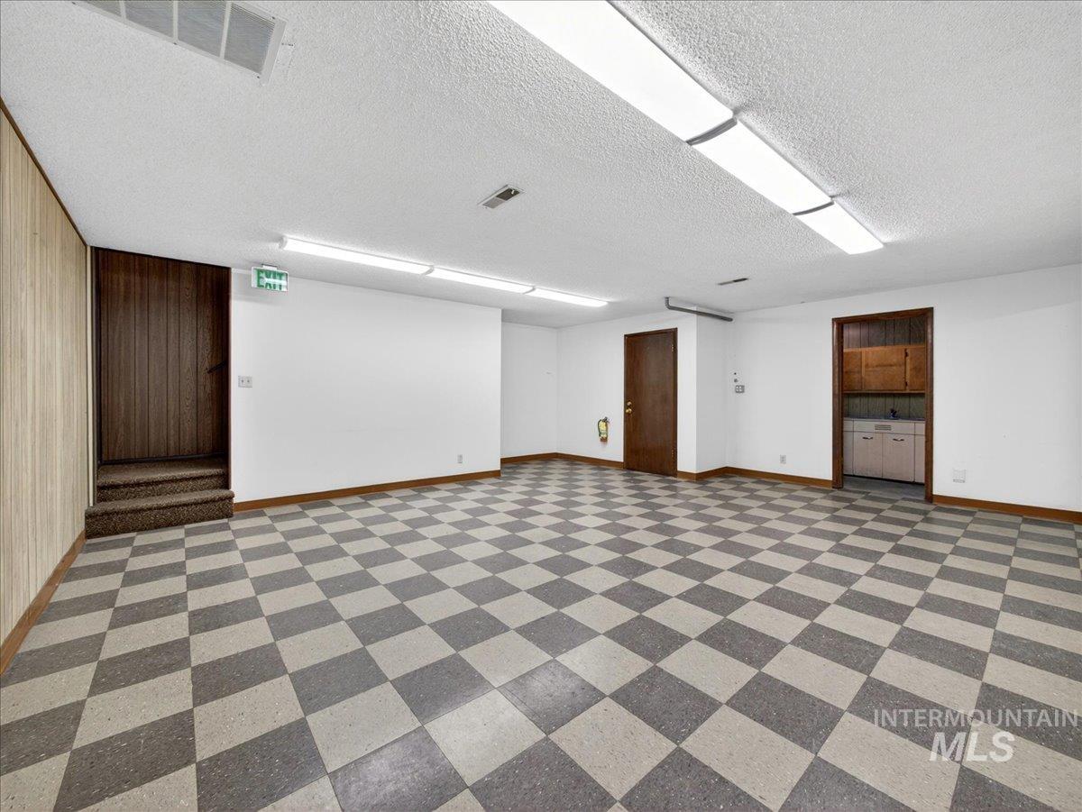 111 S Hayes Street, Emmett, Idaho 83617, Business/Commercial For Sale, Price $495,000, 98986716