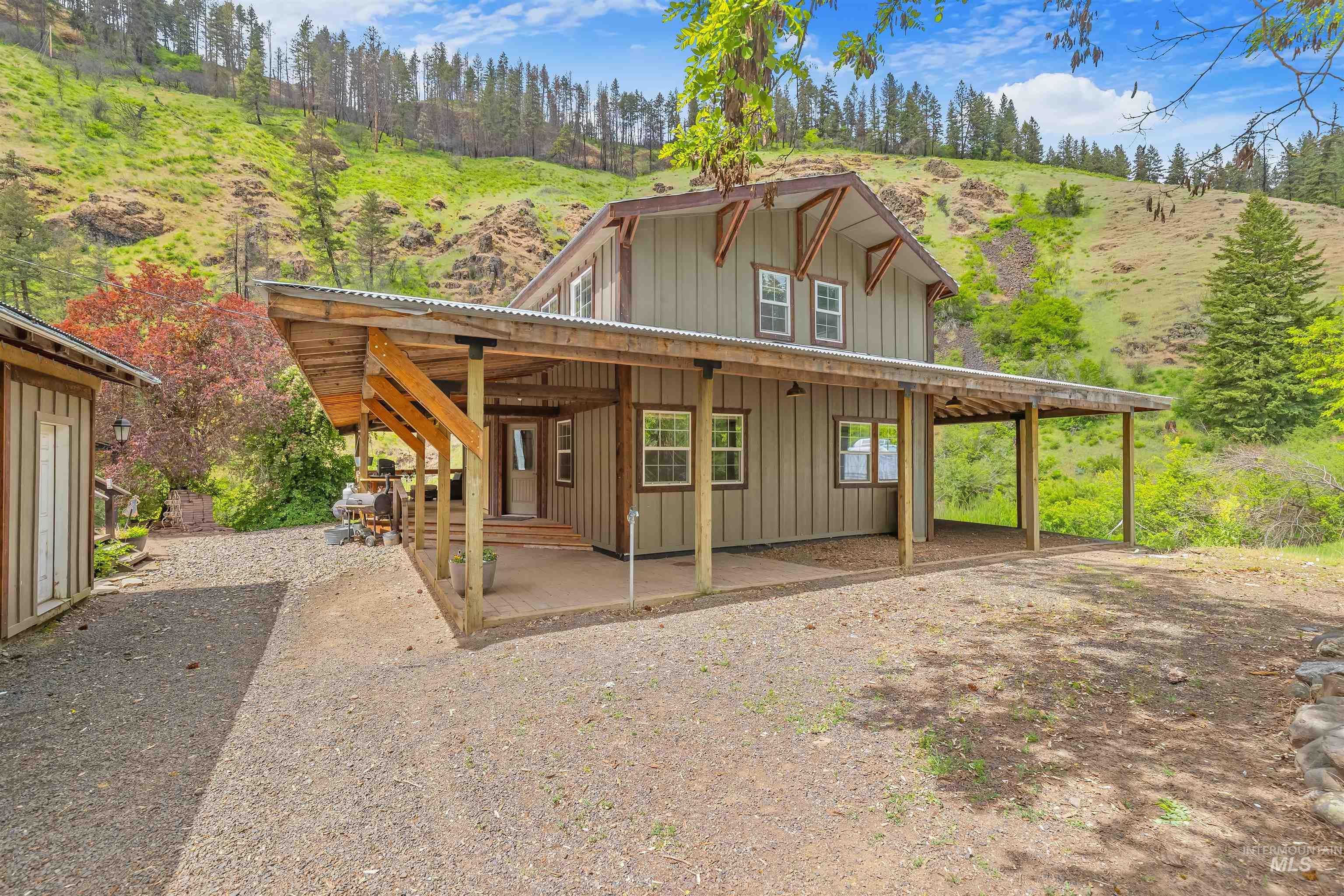 1314 Cedar Ridge Rd, Kendrick, Idaho 83537, 3 Bedrooms, 2 Bathrooms, Residential For Sale, Price $730,000, 98986718