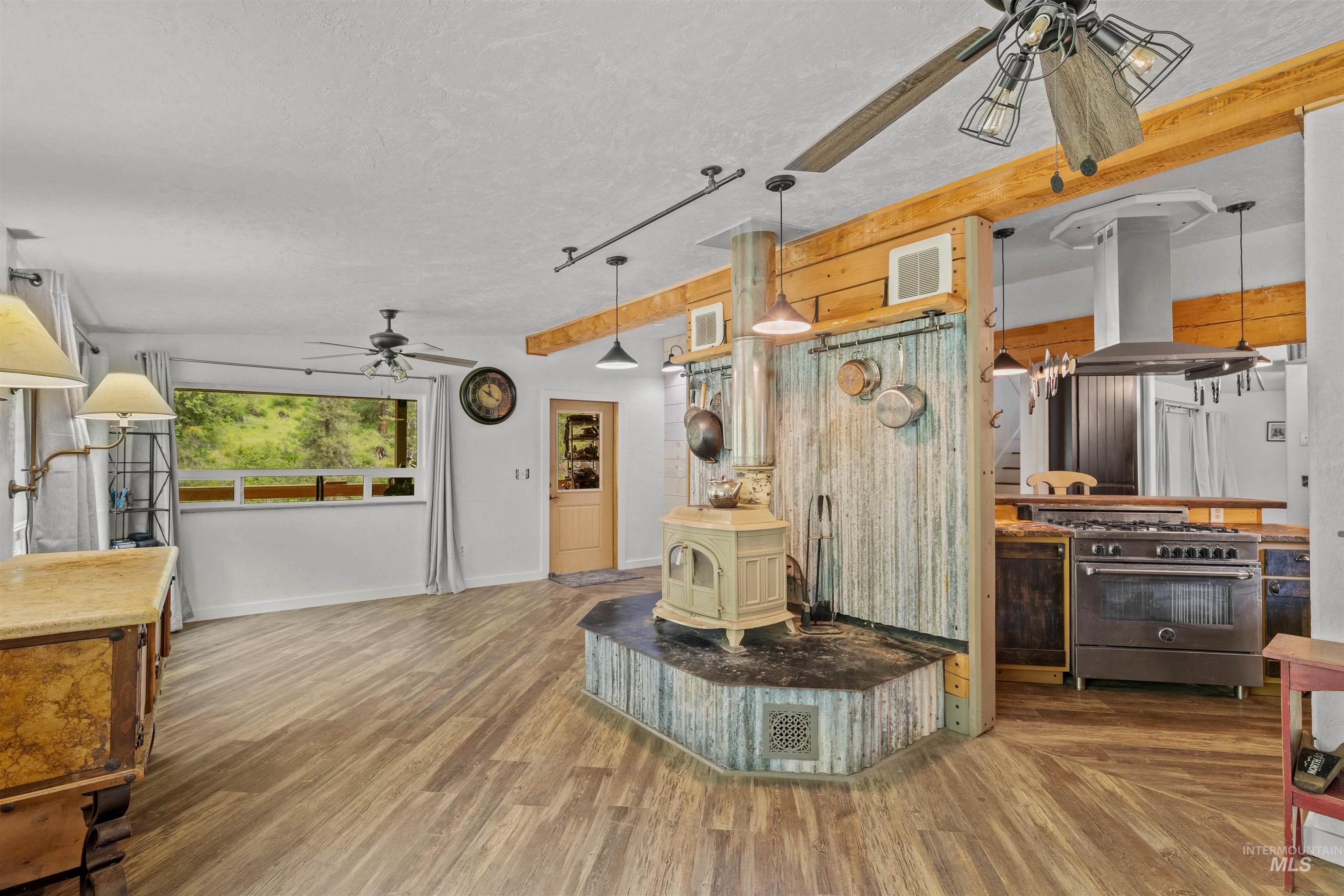 1314 Cedar Ridge Rd, Kendrick, Idaho 83537, 3 Bedrooms, 2 Bathrooms, Residential For Sale, Price $730,000, 98986718