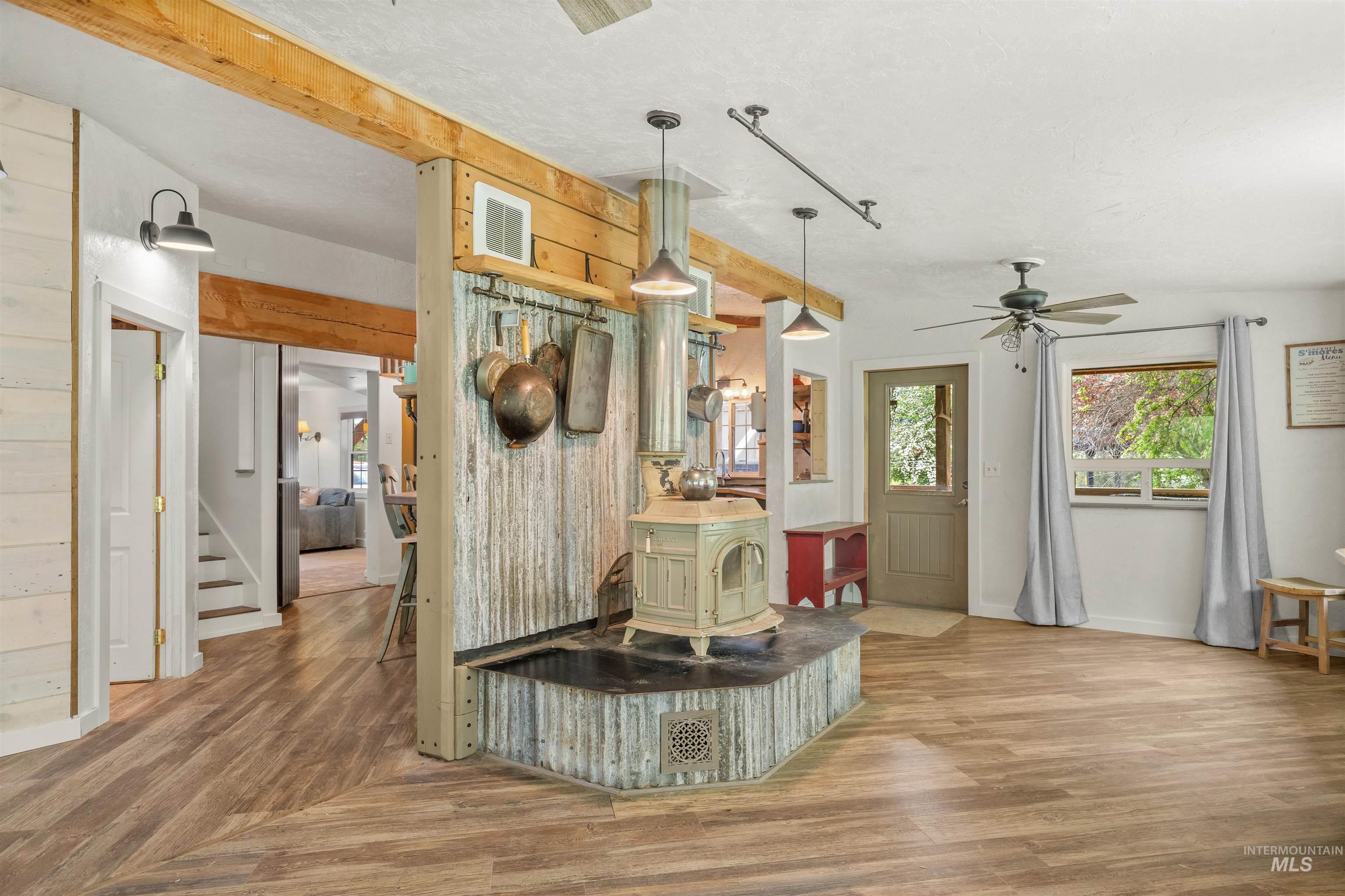 1314 Cedar Ridge Rd, Kendrick, Idaho 83537, 3 Bedrooms, 2 Bathrooms, Residential For Sale, Price $730,000, 98986718