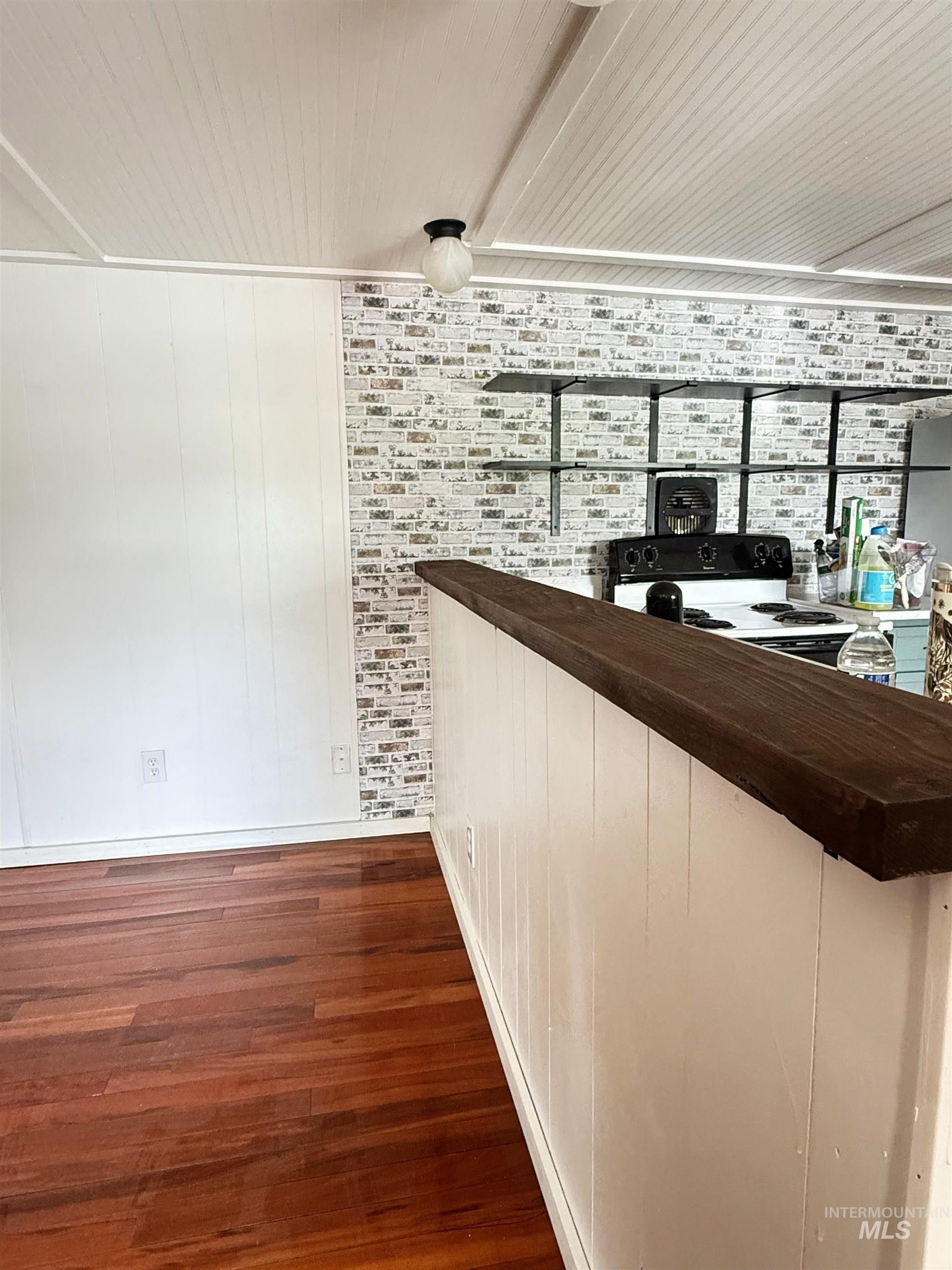 603 W Palouse River Drive, Moscow, Idaho 83843, 2 Bedrooms, 1 Bathroom, Residential For Sale, Price $60,000, 98986721