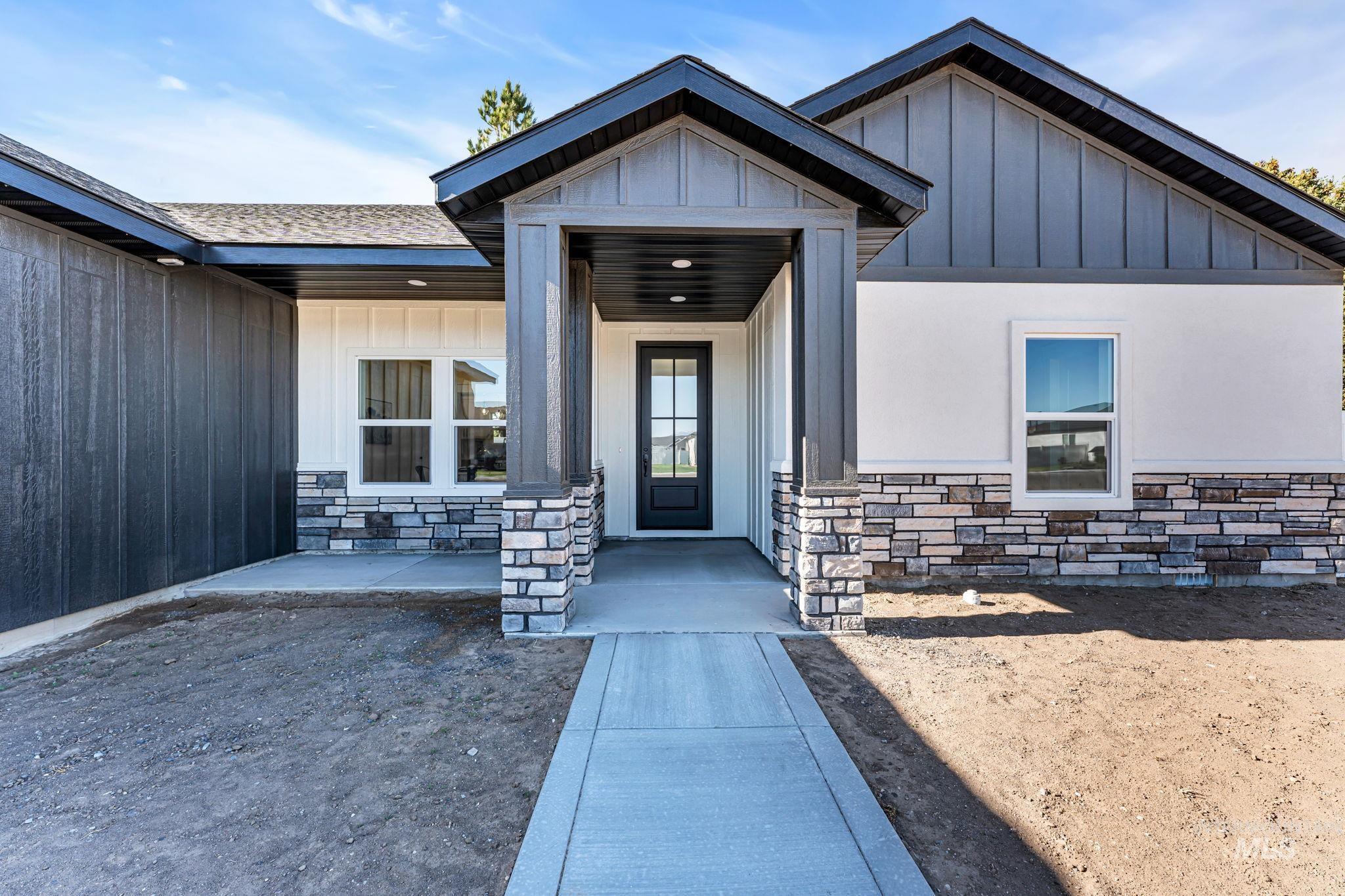1218 Jade Drive, Rupert, Idaho 83350, 3 Bedrooms, 2 Bathrooms, Residential For Sale, Price $435,000,MLS 98986722