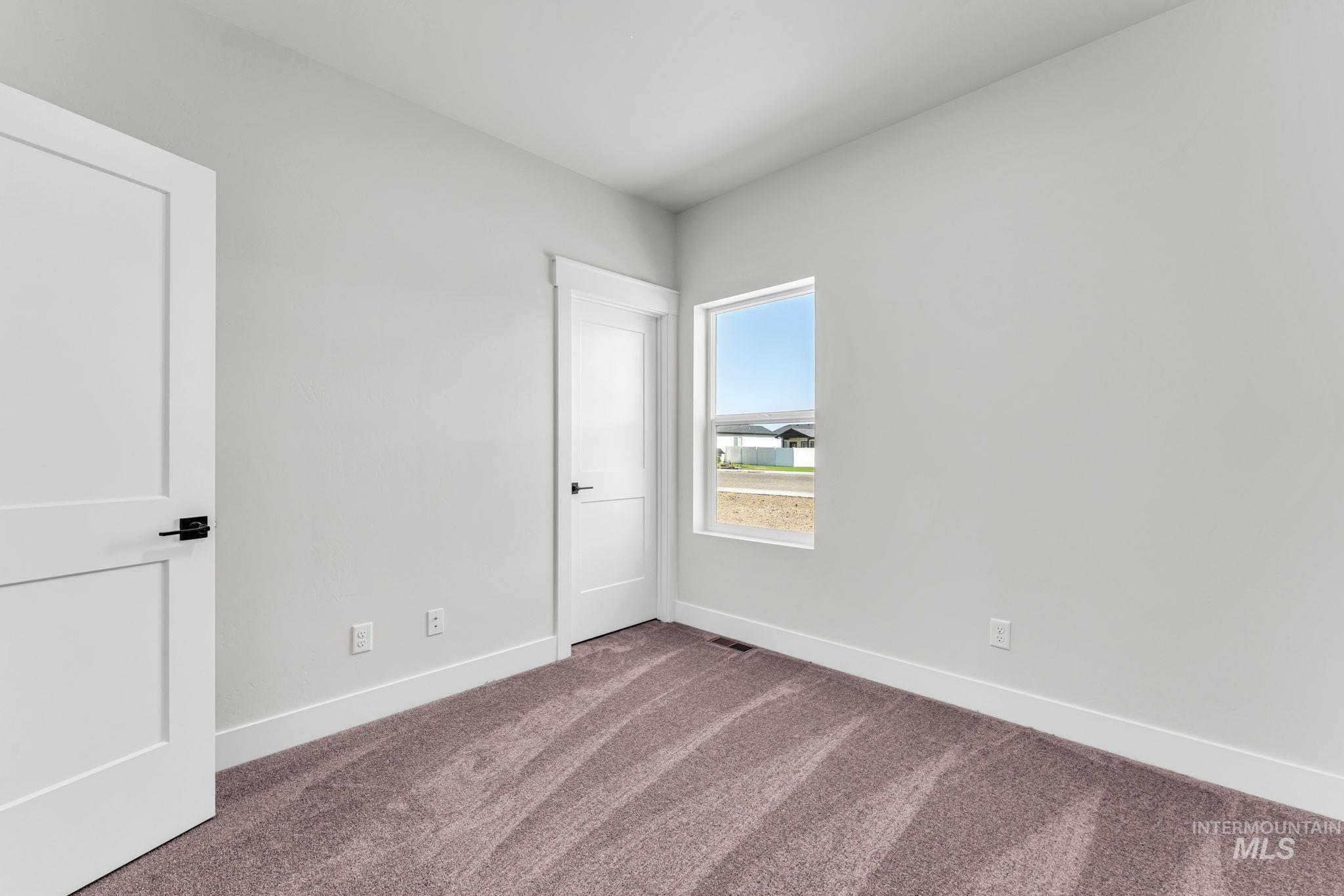 1218 Jade Drive, Rupert, Idaho 83350, 3 Bedrooms, 2 Bathrooms, Residential For Sale, Price $435,000,MLS 98986722