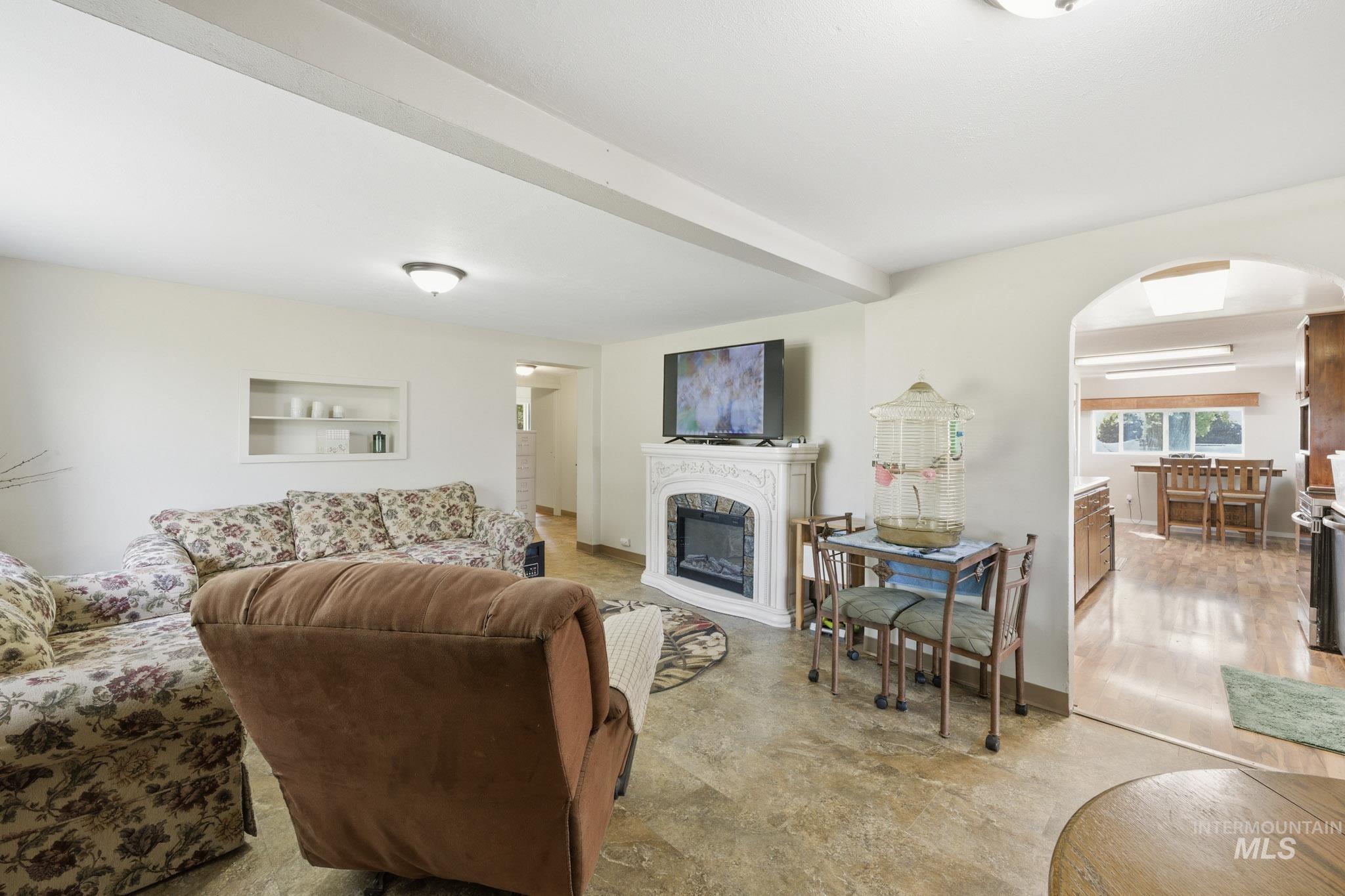 3730 21st Street, Lewiston, Idaho 83501, 4 Bedrooms, 1.5 Bathrooms, Residential For Sale, Price $399,000,MLS 98986725