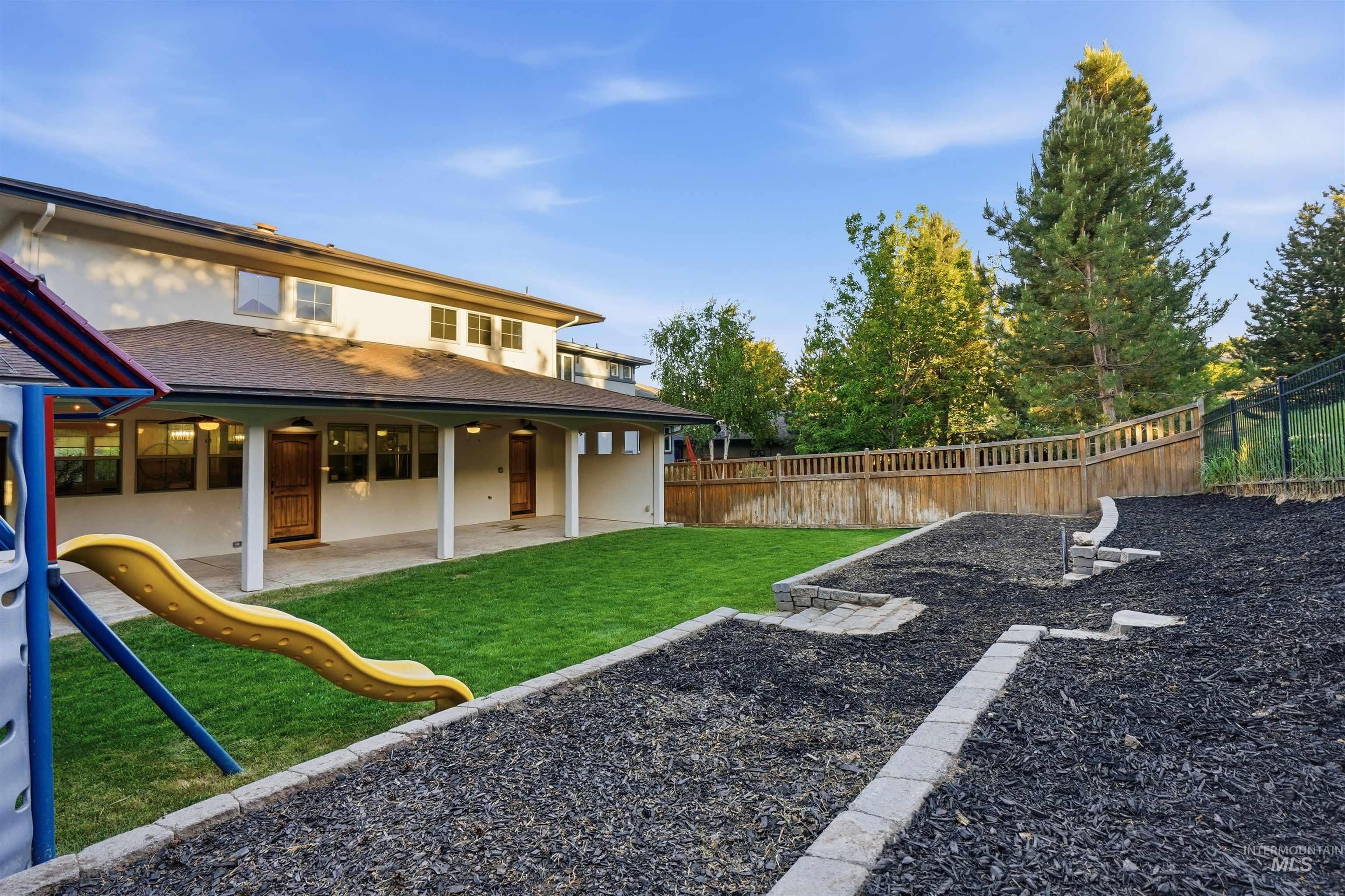 13231 N Dechambeau Way, Boise, Idaho 83714, 4 Bedrooms, 3.5 Bathrooms, Residential For Sale, Price $895,000, 98986726