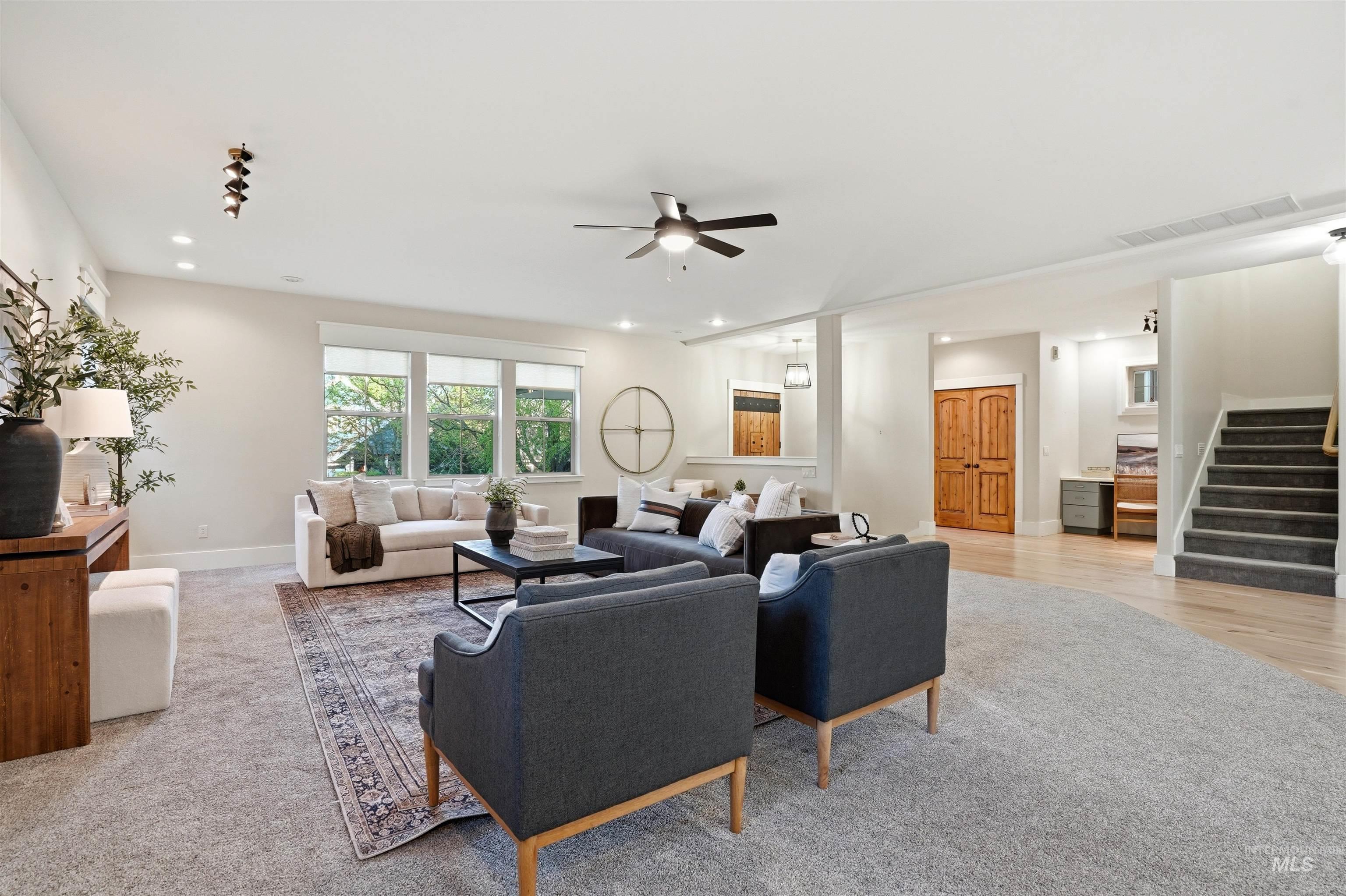 13231 N Dechambeau Way, Boise, Idaho 83714, 4 Bedrooms, 3.5 Bathrooms, Residential For Sale, Price $895,000, 98986726