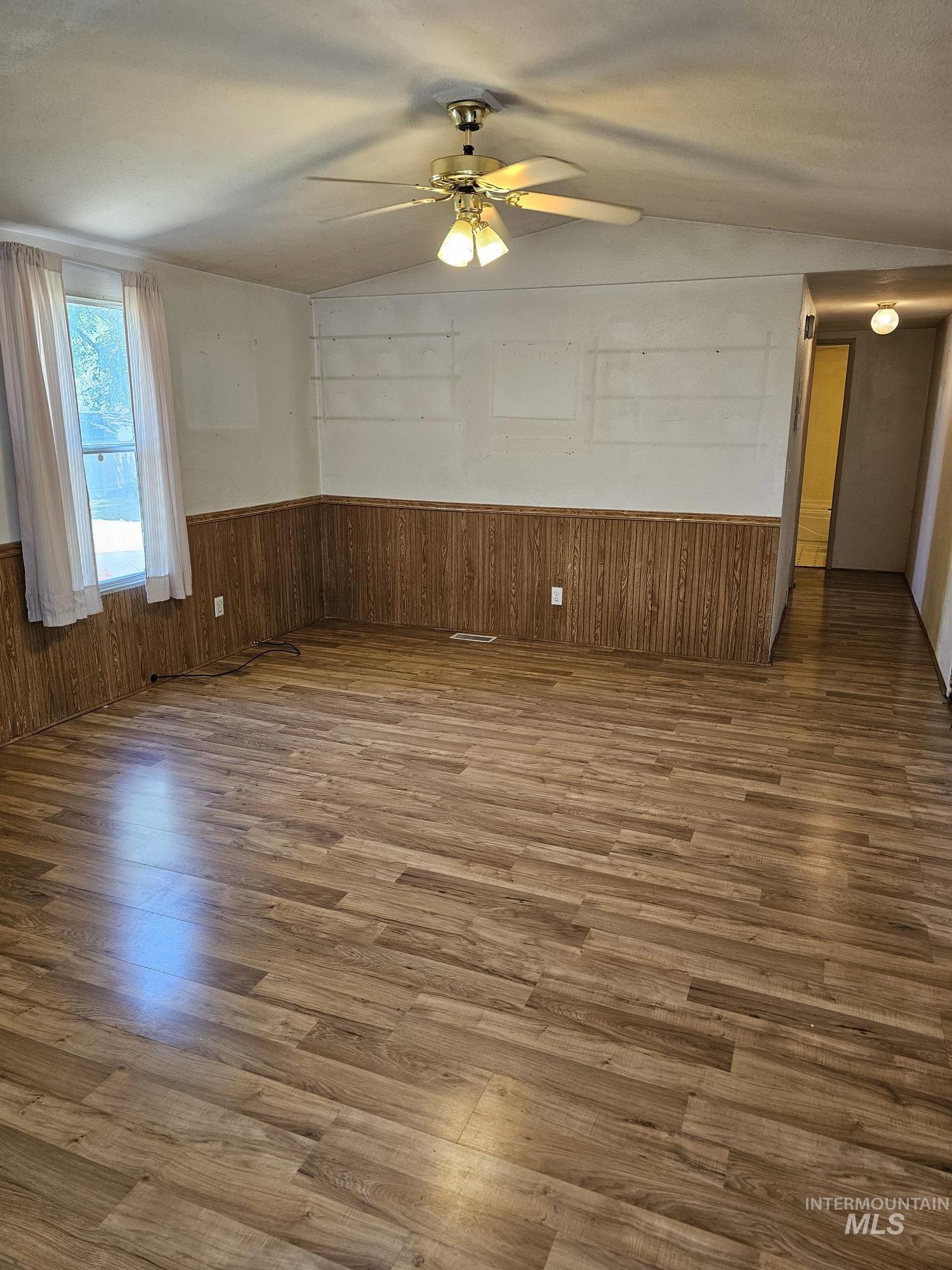 15881 Purple Sage Rd, Caldwell, Idaho 83607, 3 Bedrooms, 2 Bathrooms, Residential For Sale, Price $59,900,MLS 98986728