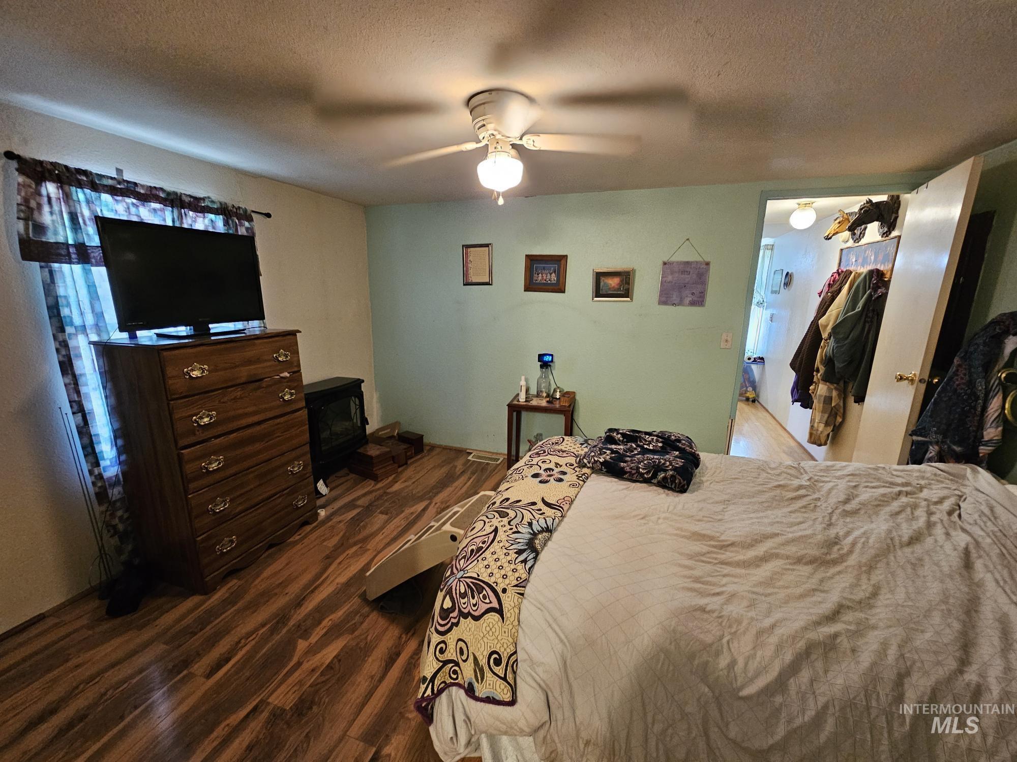 15881 Purple Sage Rd, Caldwell, Idaho 83607, 3 Bedrooms, 2 Bathrooms, Residential For Sale, Price $59,900, 98986728