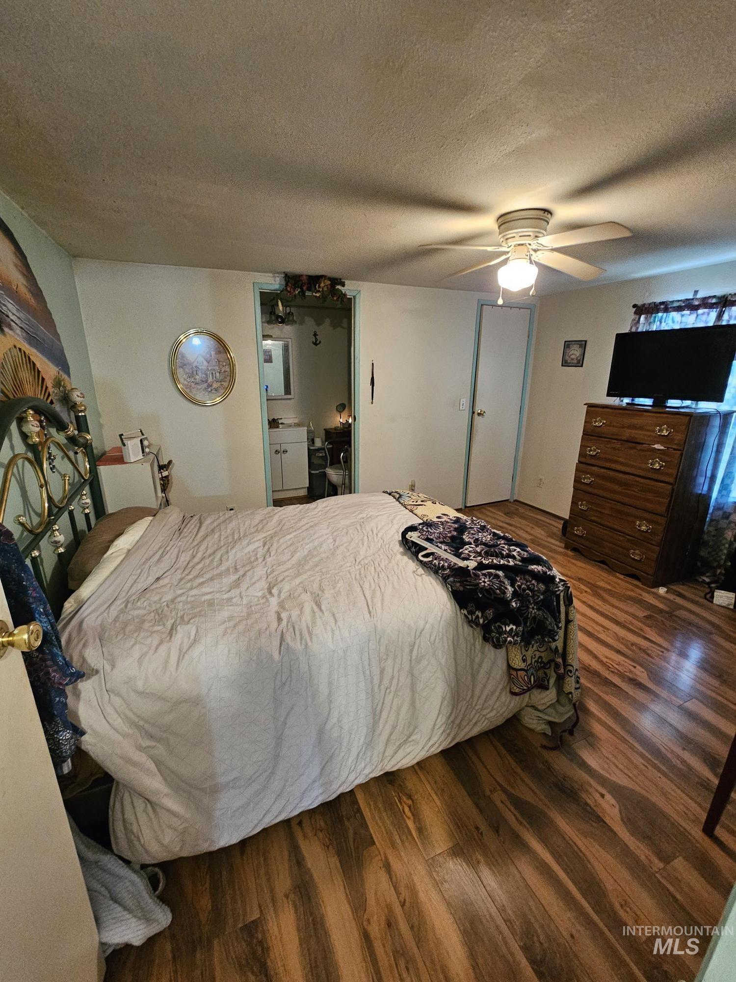 15881 Purple Sage Rd, Caldwell, Idaho 83607, 3 Bedrooms, 2 Bathrooms, Residential For Sale, Price $59,900, 98986728