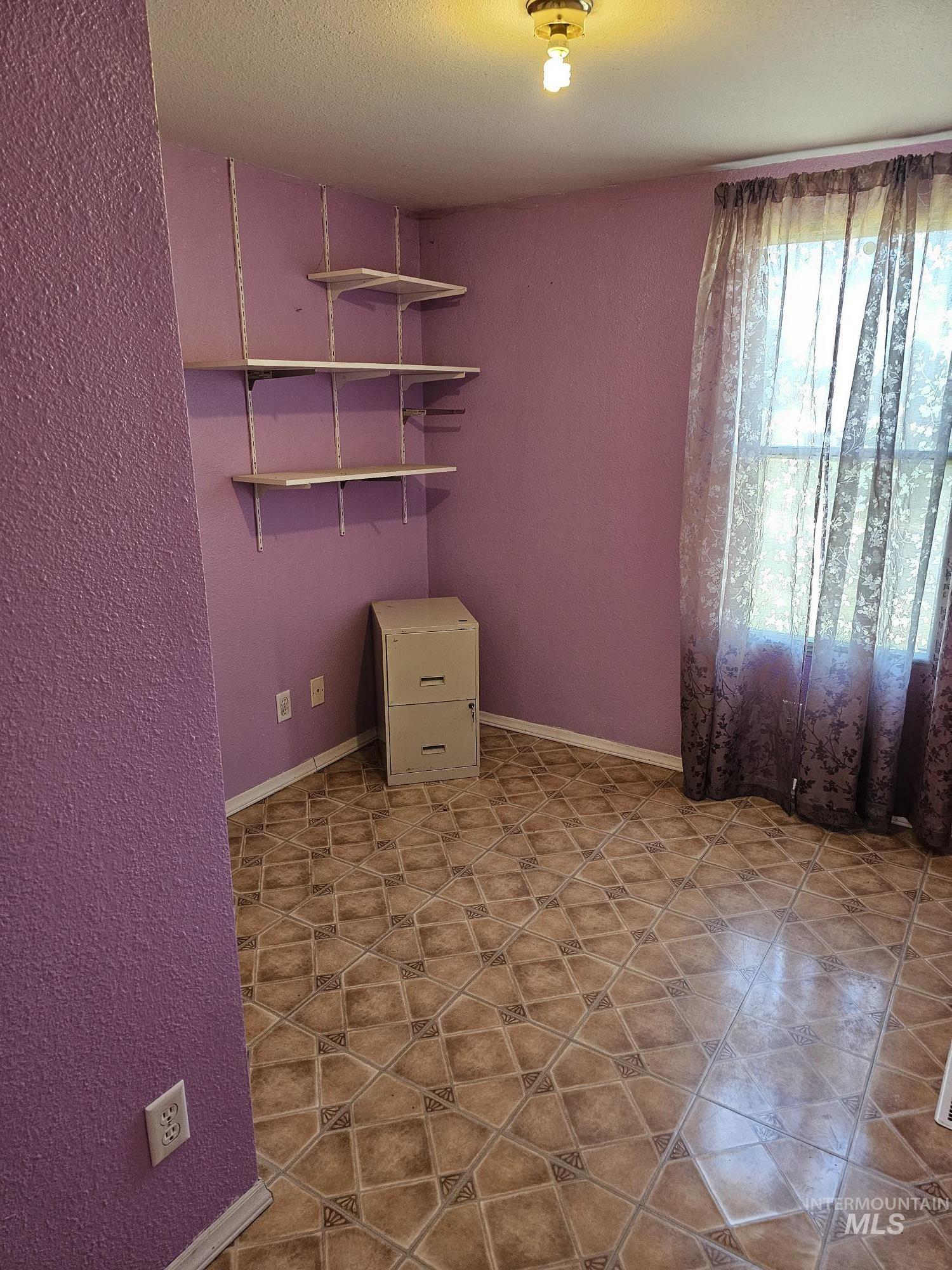15881 Purple Sage Rd, Caldwell, Idaho 83607, 3 Bedrooms, 2 Bathrooms, Residential For Sale, Price $59,900,MLS 98986728