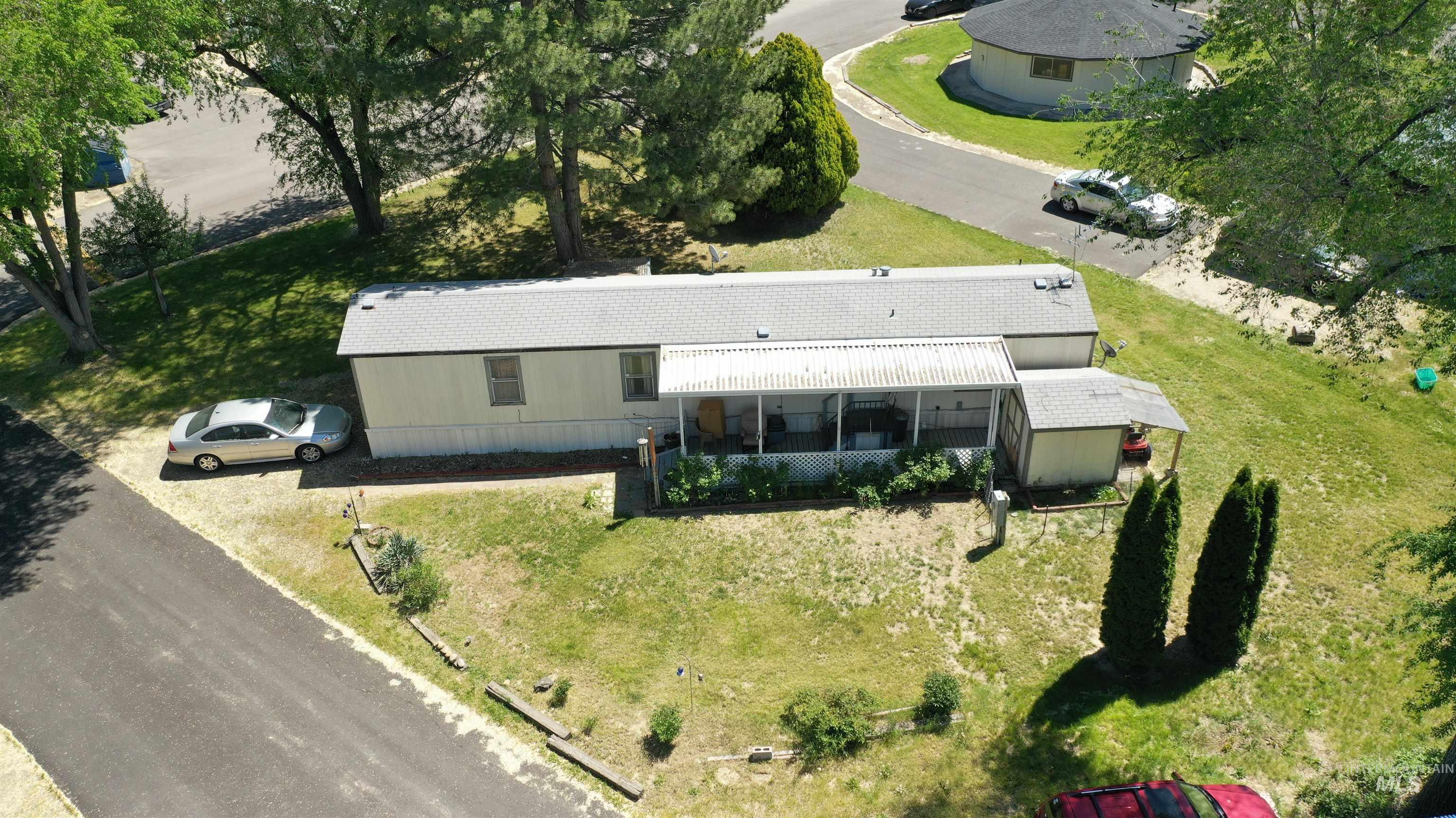 15881 Purple Sage Rd, Caldwell, Idaho 83607, 3 Bedrooms, 2 Bathrooms, Residential For Sale, Price $59,900, 98986728