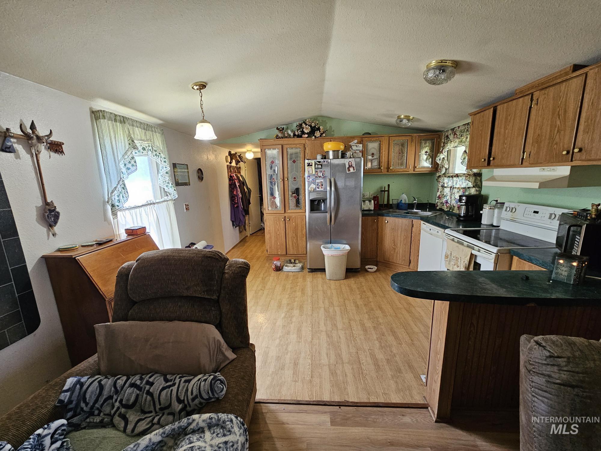15881 Purple Sage Rd, Caldwell, Idaho 83607, 3 Bedrooms, 2 Bathrooms, Residential For Sale, Price $59,900, 98986728