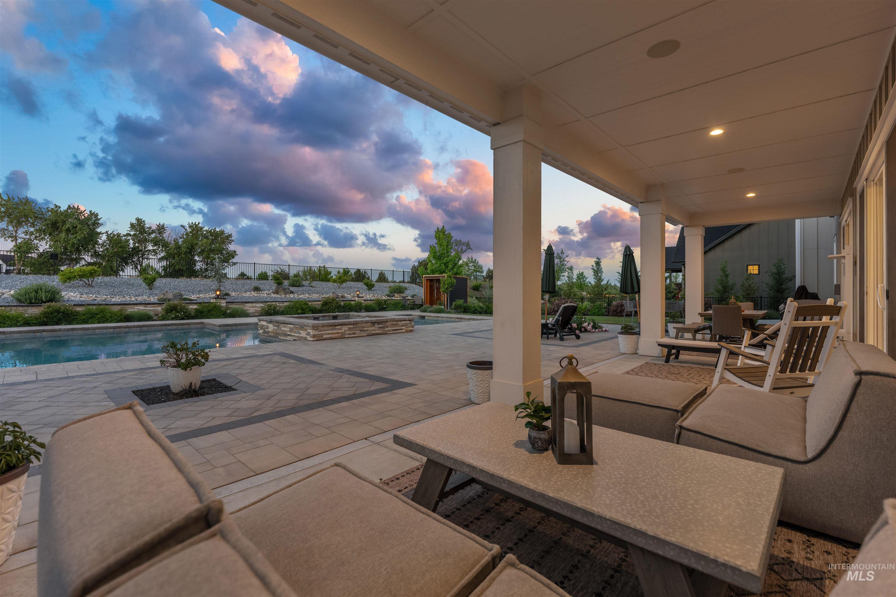 6303 N Salmon Falls Lane, Star, Idaho 83669, 5 Bedrooms, 4 Bathrooms, Residential For Sale, Price $1,595,000, 98986729
