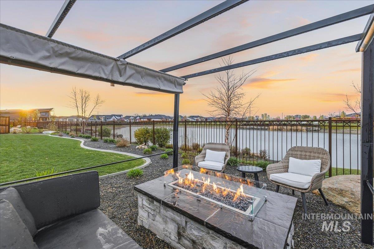 7896 W Deerfawn Ln, Eagle, Idaho 83616, 4 Bedrooms, 4.5 Bathrooms, Residential For Sale, Price $1,898,000, 98986730