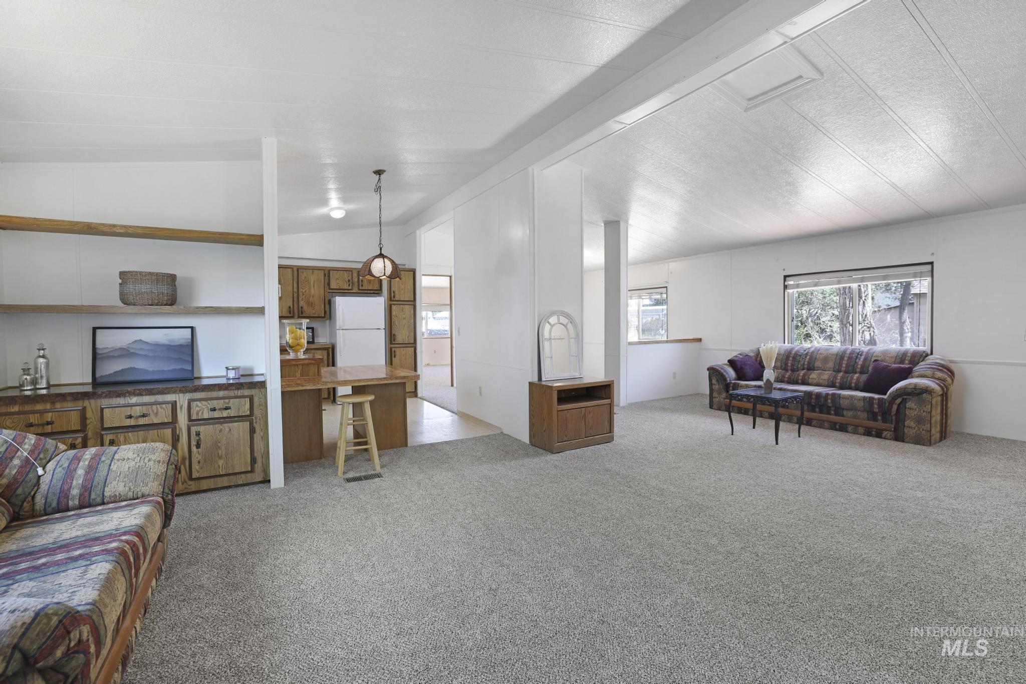 1042 2nd Ave. W, Twin Falls, Idaho 83301, 3 Bedrooms, 2 Bathrooms, Residential For Sale, Price $246,000, 98986733