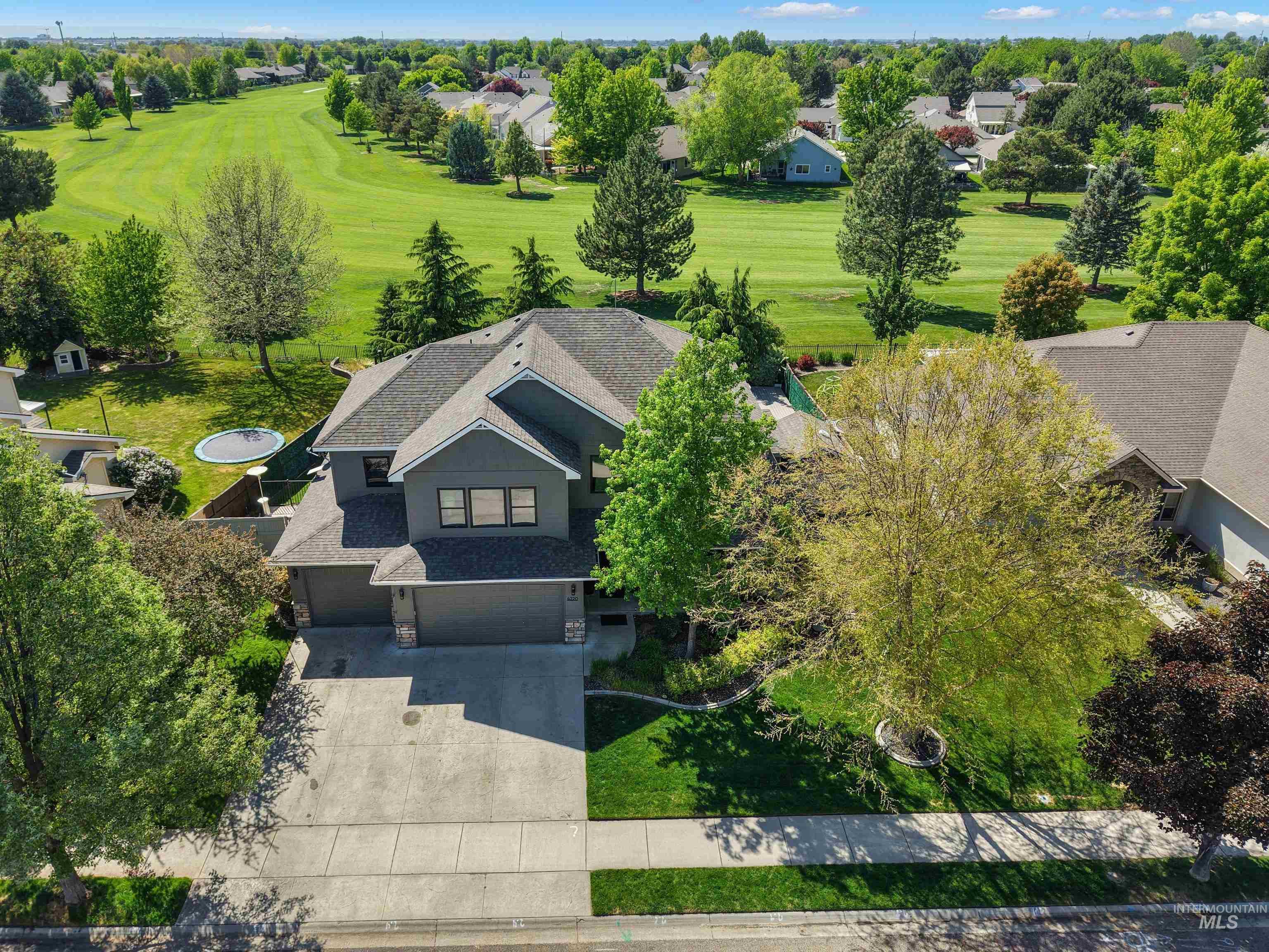 4220 W Dawson Dr, Meridian, Idaho 83646, 4 Bedrooms, 2.5 Bathrooms, Residential For Sale, Price $859,900, 98986734
