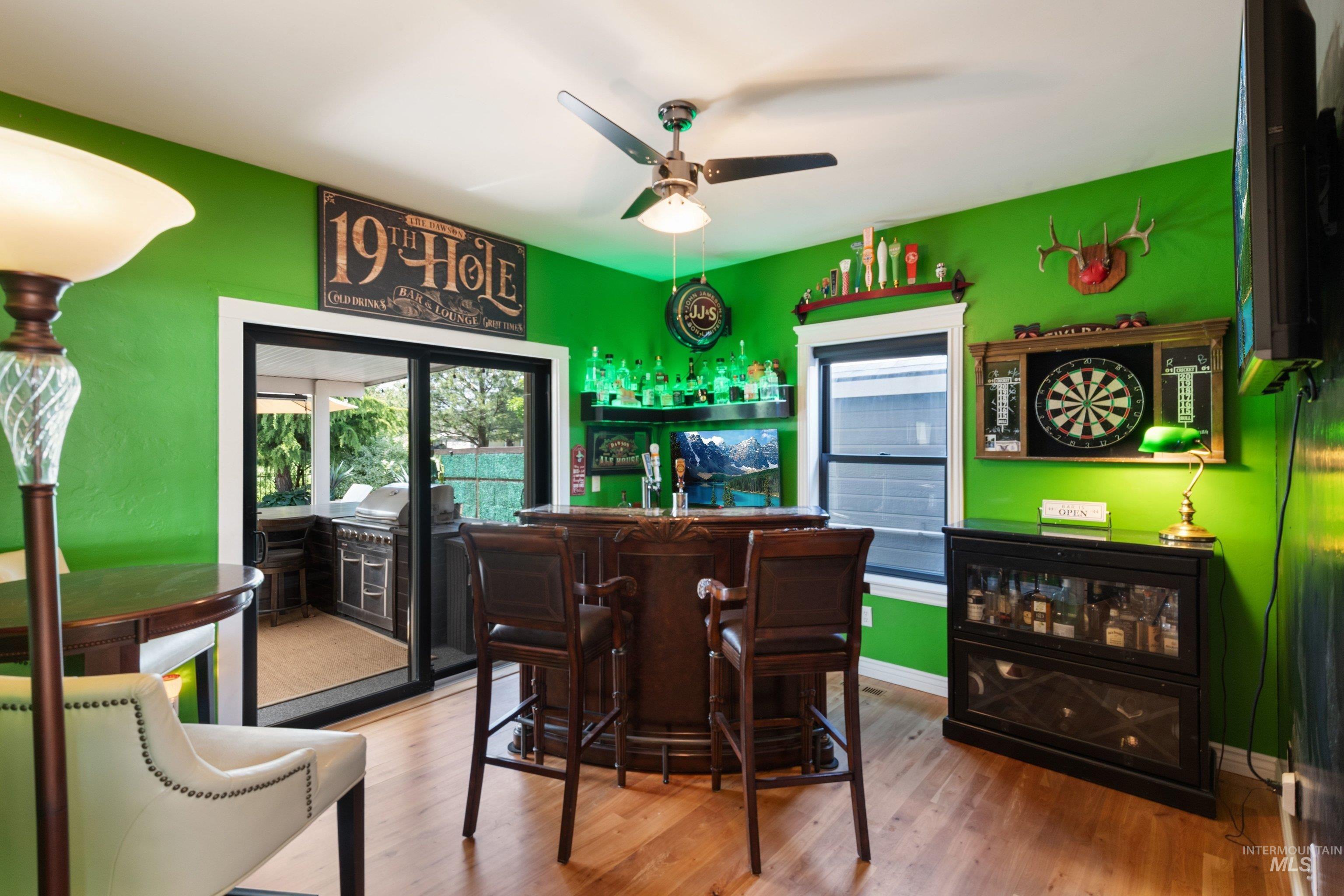 4220 W Dawson Dr, Meridian, Idaho 83646, 4 Bedrooms, 2.5 Bathrooms, Residential For Sale, Price $859,900, 98986734