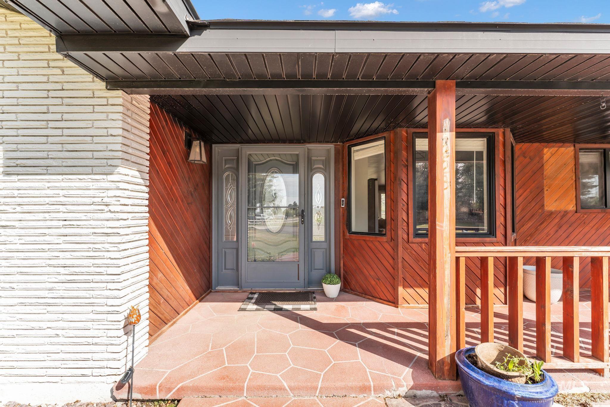 223 S HWY 27, Burley, Idaho 83318, 3 Bedrooms, 2.5 Bathrooms, Residential For Sale, Price $635,000, 98986735