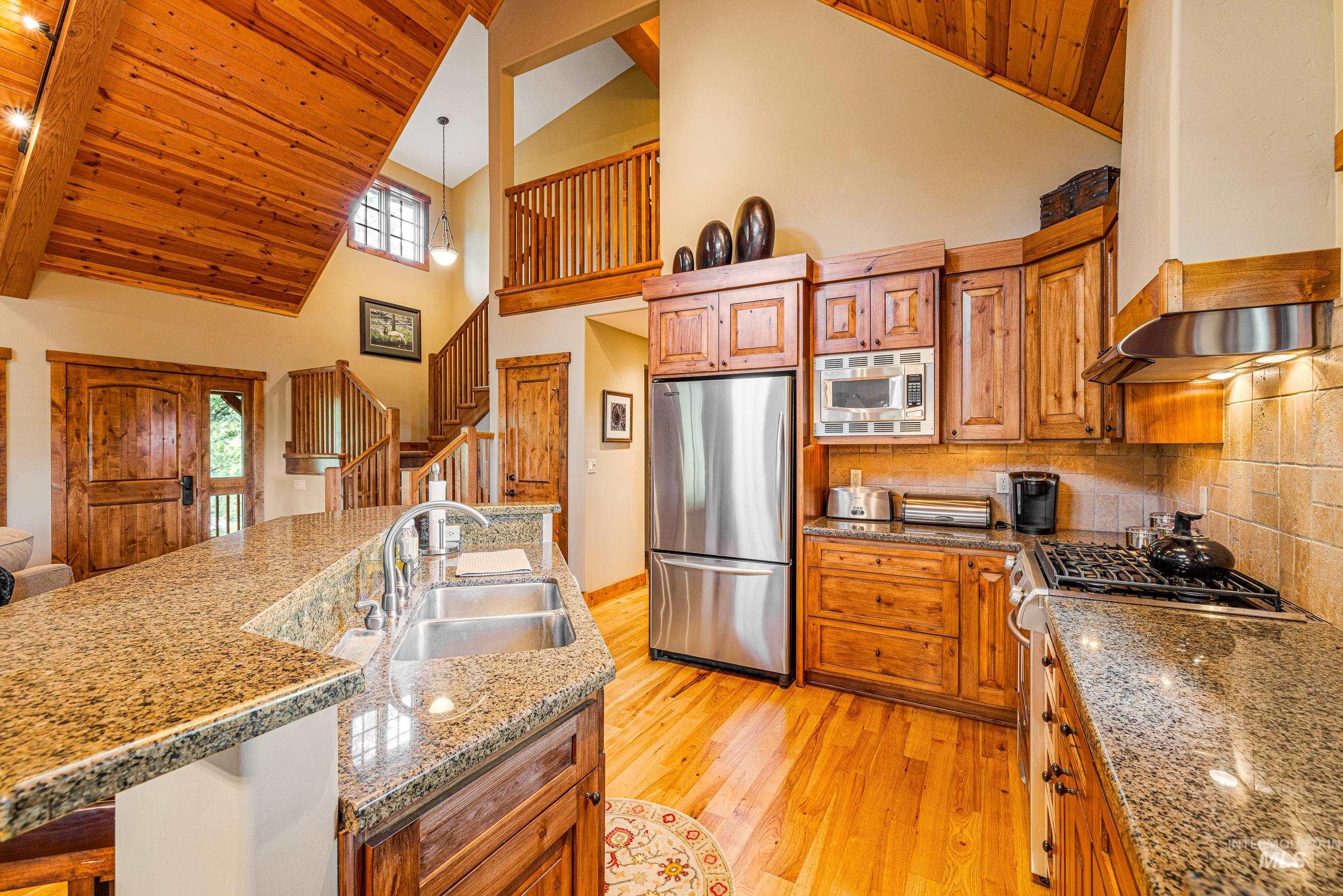 24 Francois Court, Donnelly, Idaho 83615, 4 Bedrooms, 4 Bathrooms, Residential For Sale, Price $1,895,000, 98986737