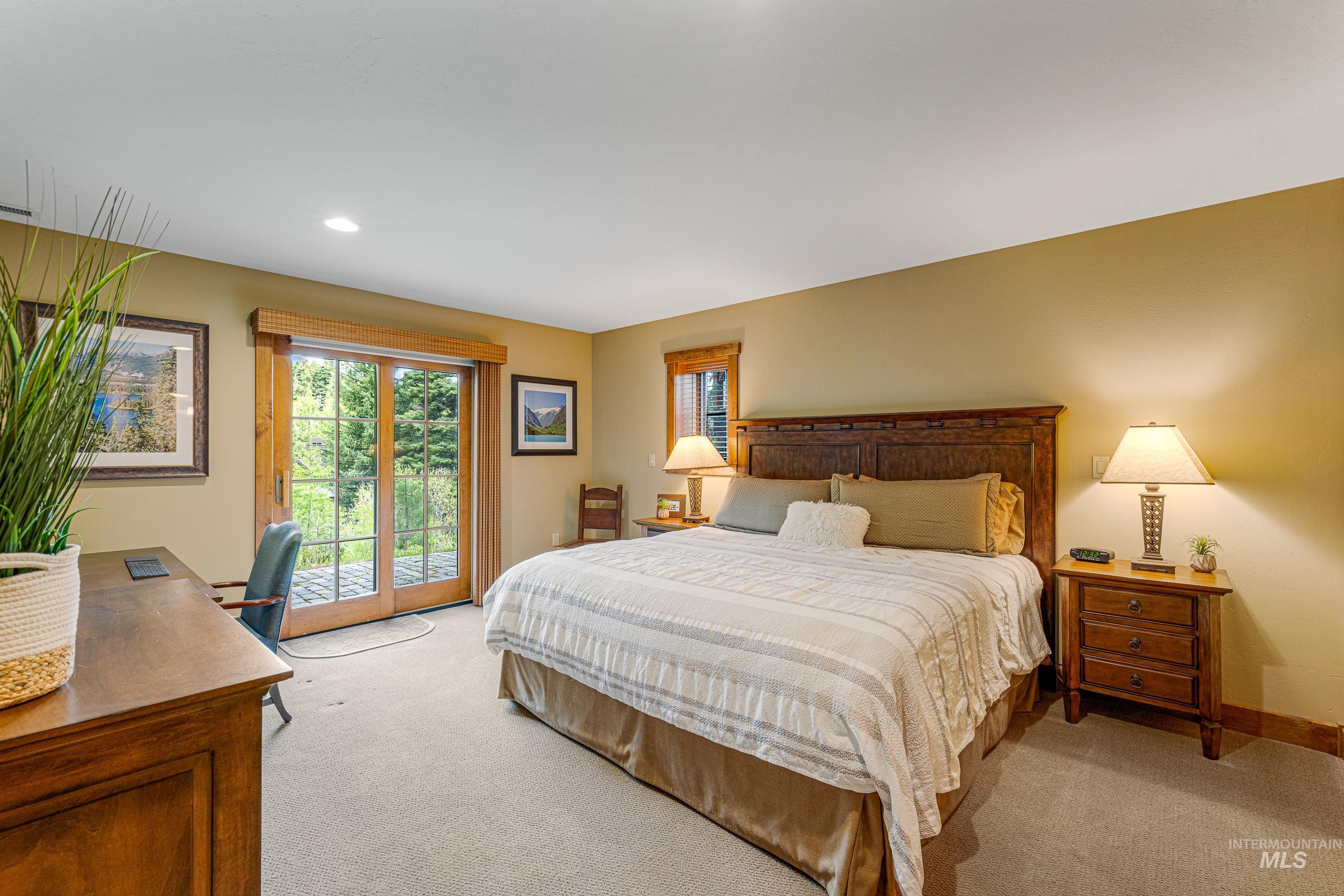 24 Francois Court, Donnelly, Idaho 83615, 4 Bedrooms, 4 Bathrooms, Residential For Sale, Price $1,895,000, 98986737