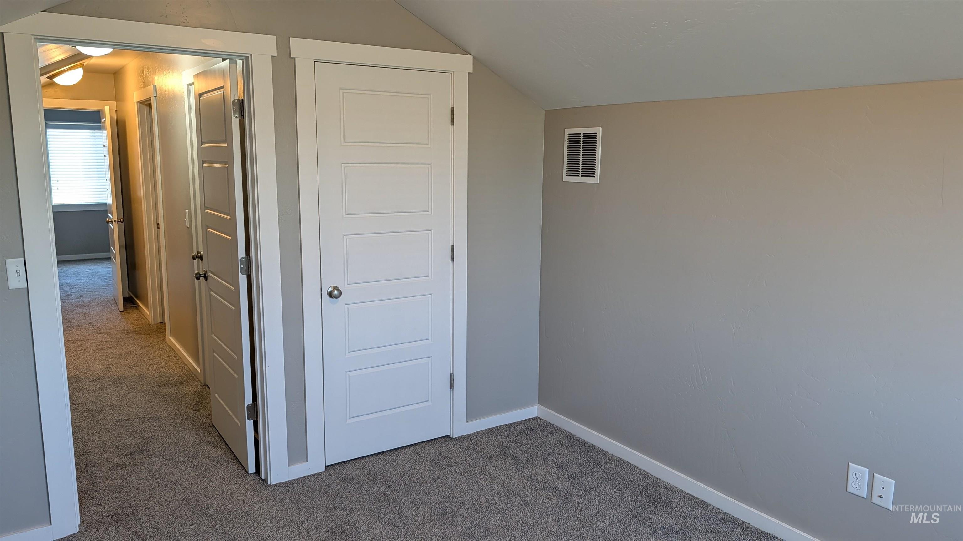 622 Lochsa Loop, Heyburn, Idaho 83336, 3 Bedrooms, 2.5 Bathrooms, Residential For Sale, Price $379,000, 98986739