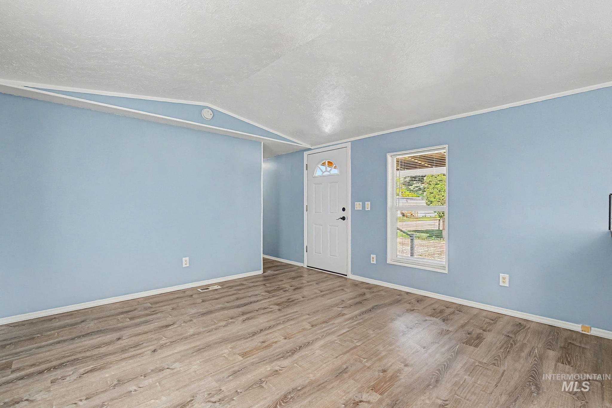 1220 N 4th St, Parma, Idaho 83660, 3 Bedrooms, 2 Bathrooms, Residential For Sale, Price $89,900,MLS 98986751
