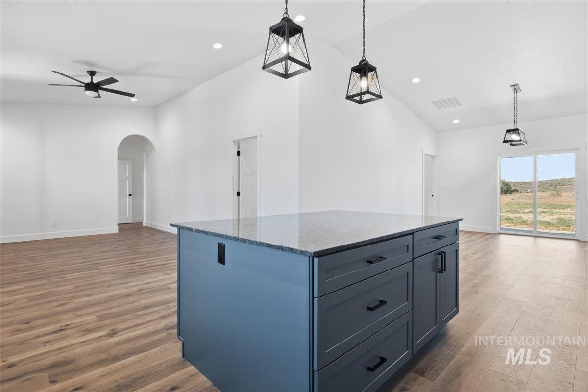 925 NE Beaman Rd., Mountain Home, Idaho 83647, 4 Bedrooms, 2.5 Bathrooms, Residential For Sale, Price $715,000, 98986755