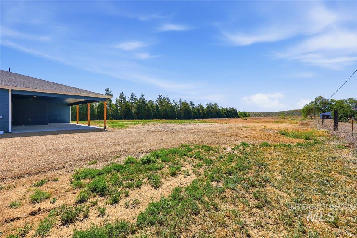 925 NE Beaman Rd., Mountain Home, Idaho 83647, 4 Bedrooms, 2.5 Bathrooms, Residential For Sale, Price $715,000, 98986755