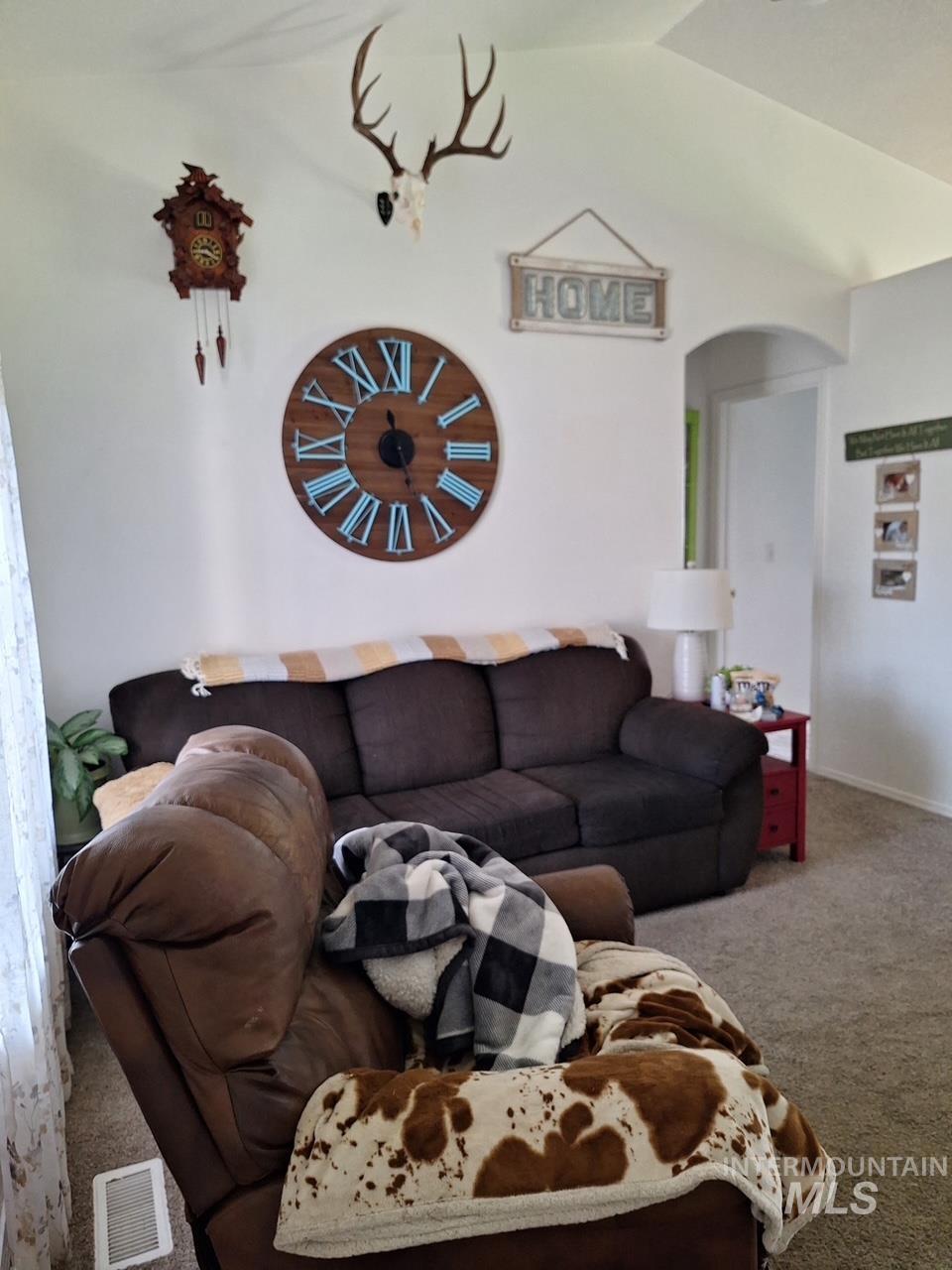 704 E Dooley Lane, Nampa, Idaho 83686, 3 Bedrooms, 2 Bathrooms, Residential For Sale, Price $345,000, 98986756