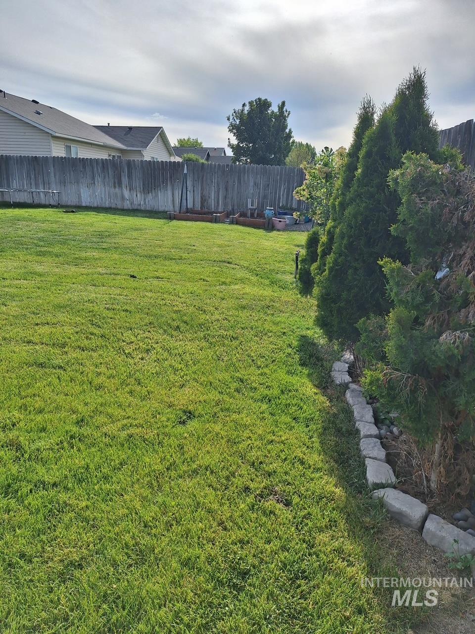 704 E Dooley Lane, Nampa, Idaho 83686, 3 Bedrooms, 2 Bathrooms, Residential For Sale, Price $345,000, 98986756