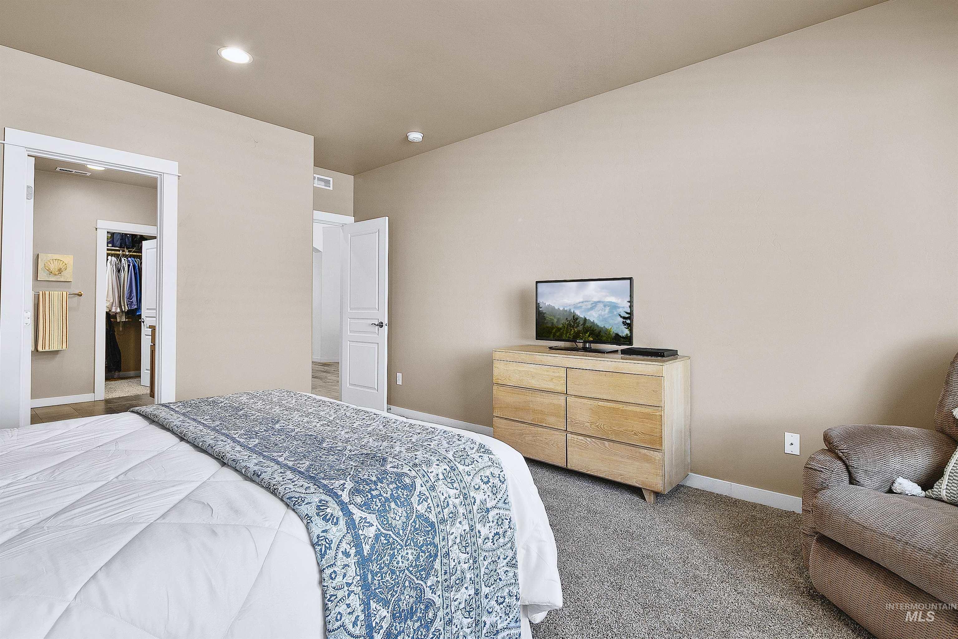 11410 W Water Birch Street, Star, Idaho 83669, 3 Bedrooms, 2 Bathrooms, Residential For Sale, Price $510,000, 98986759
