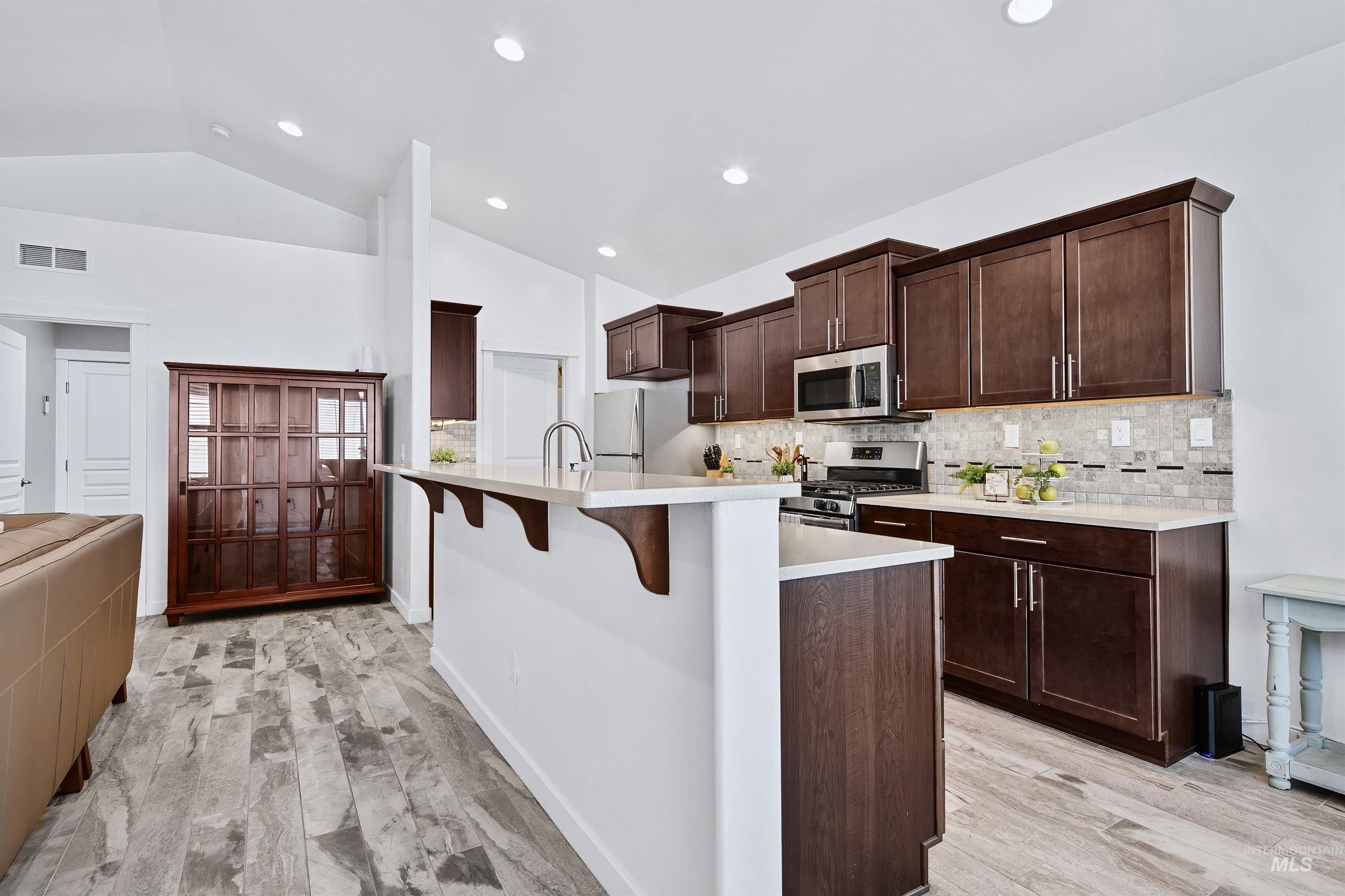 11410 W Water Birch Street, Star, Idaho 83669, 3 Bedrooms, 2 Bathrooms, Residential For Sale, Price $510,000, 98986759