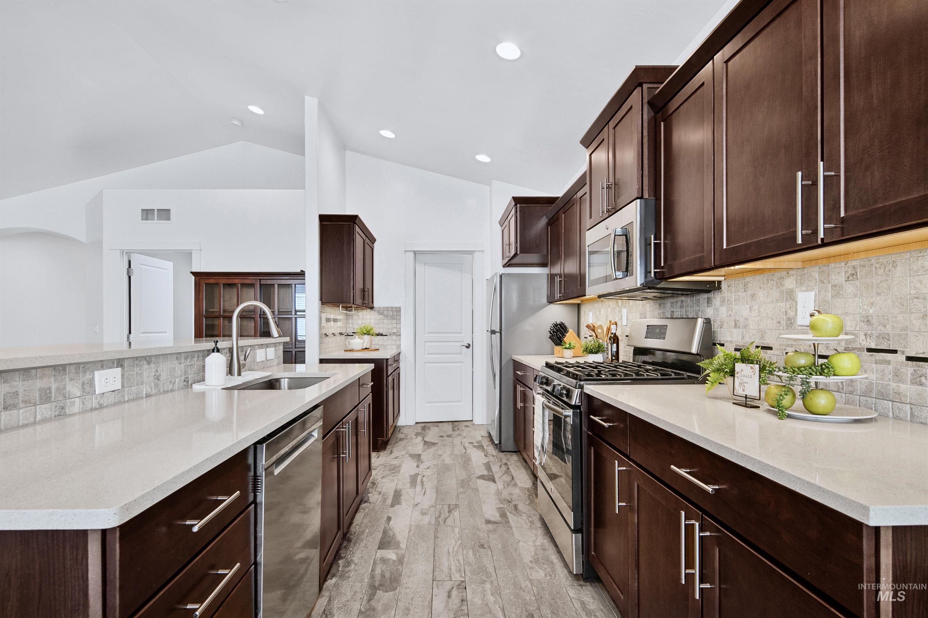 11410 W Water Birch Street, Star, Idaho 83669, 3 Bedrooms, 2 Bathrooms, Residential For Sale, Price $510,000, 98986759