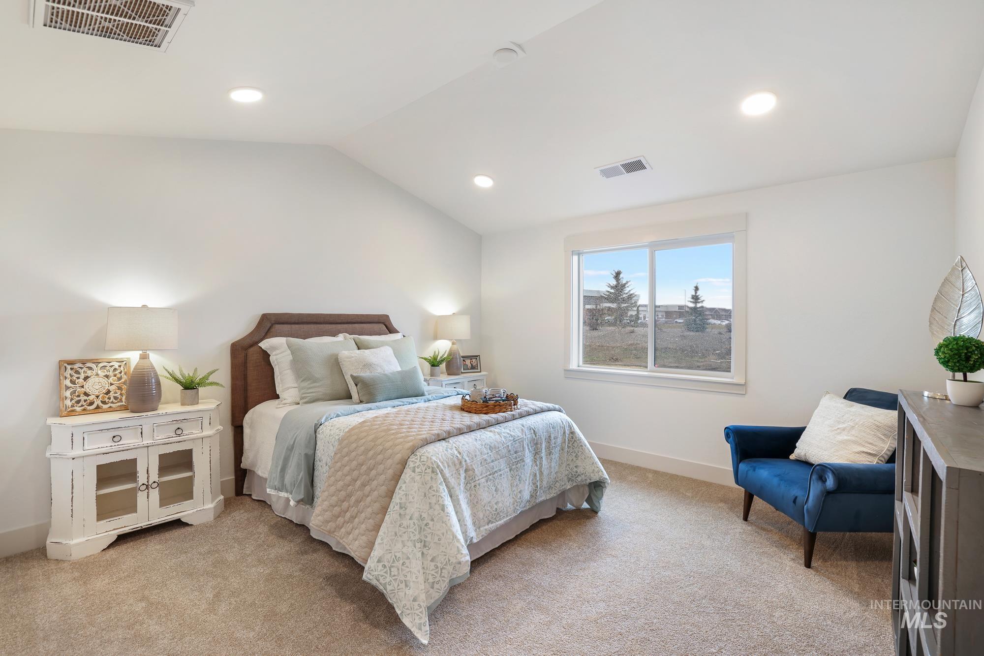 1697 Tule Dr, Twin Falls, Idaho 83301, 4 Bedrooms, 2 Bathrooms, Residential For Sale, Price $429,990, 98986760