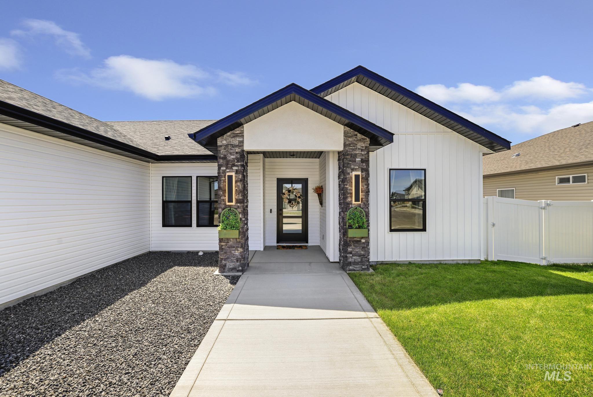 3112 Gemini Ave, Twin Falls, Idaho 83301, 4 Bedrooms, 2 Bathrooms, Residential For Sale, Price $445,000, 98986762