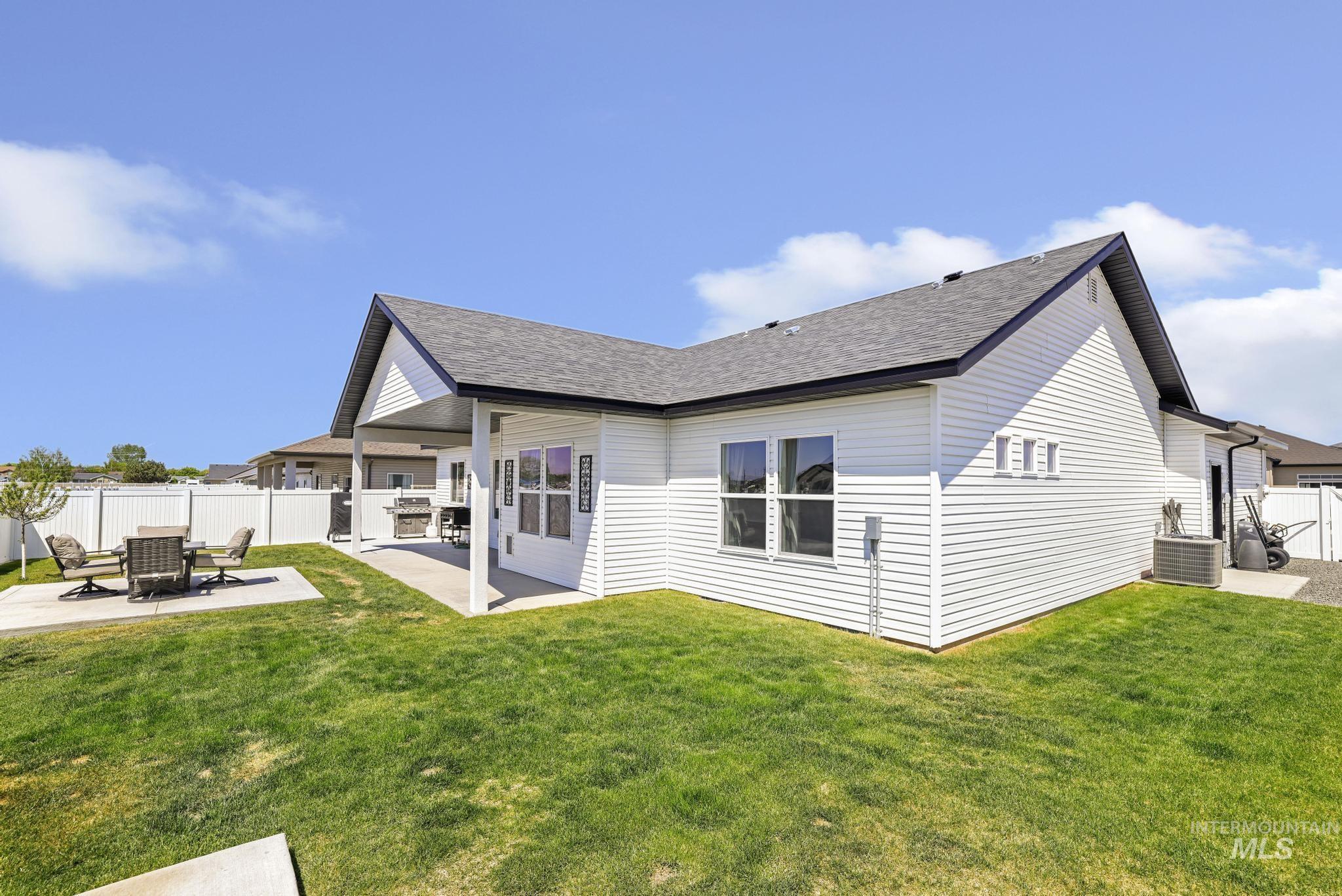 3112 Gemini Ave, Twin Falls, Idaho 83301, 4 Bedrooms, 2 Bathrooms, Residential For Sale, Price $445,000, 98986762