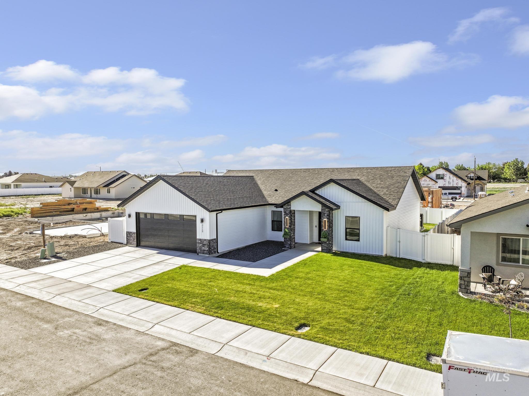 3112 Gemini Ave, Twin Falls, Idaho 83301, 4 Bedrooms, 2 Bathrooms, Residential For Sale, Price $445,000, 98986762