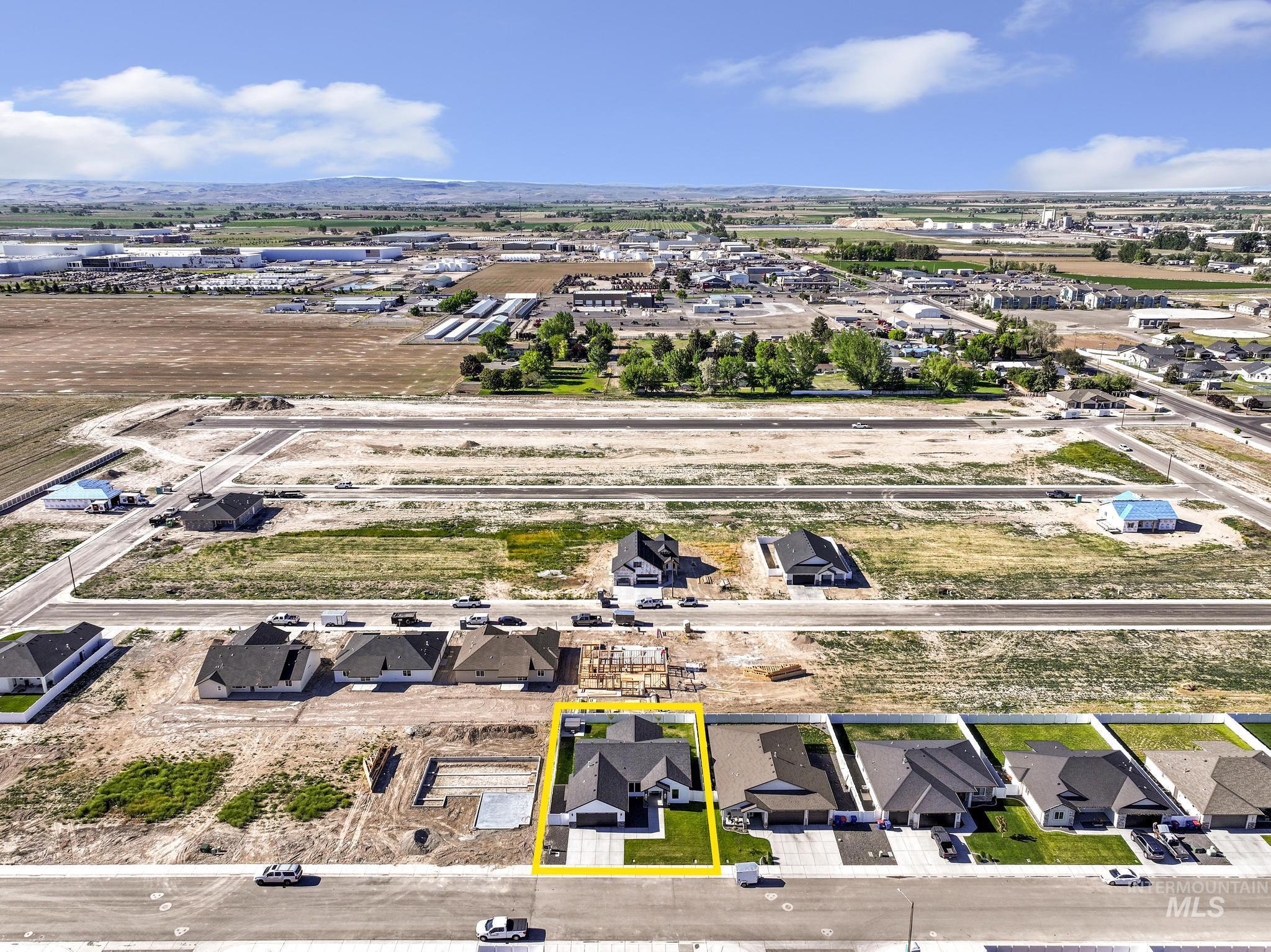 3112 Gemini Ave, Twin Falls, Idaho 83301, 4 Bedrooms, 2 Bathrooms, Residential For Sale, Price $445,000, 98986762