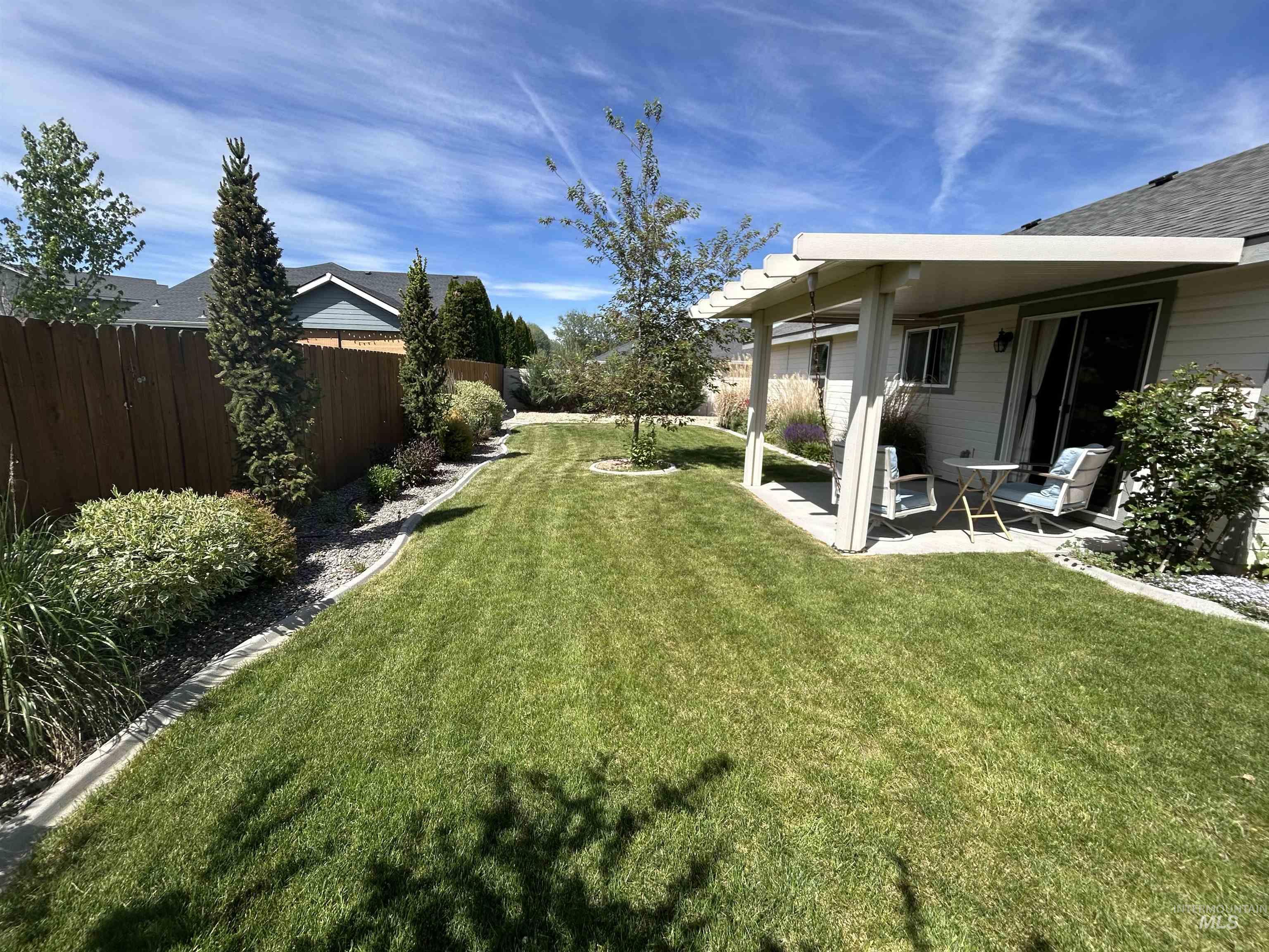 12531 W Kempshire Ct, Star, Idaho 83669, 3 Bedrooms, 2 Bathrooms, Residential For Sale, Price $399,900, 98986767
