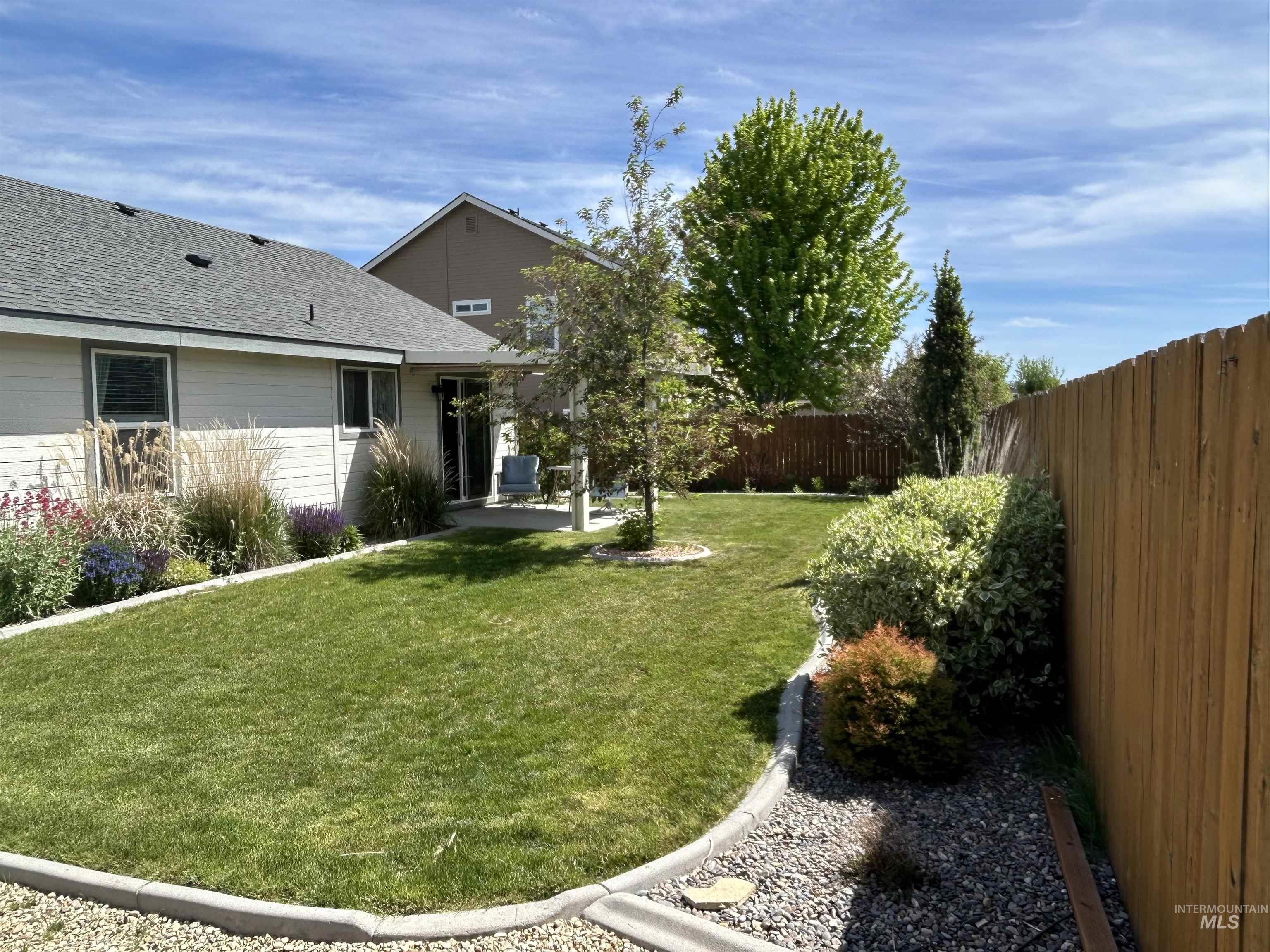 12531 W Kempshire Ct, Star, Idaho 83669, 3 Bedrooms, 2 Bathrooms, Residential For Sale, Price $399,900, 98986767