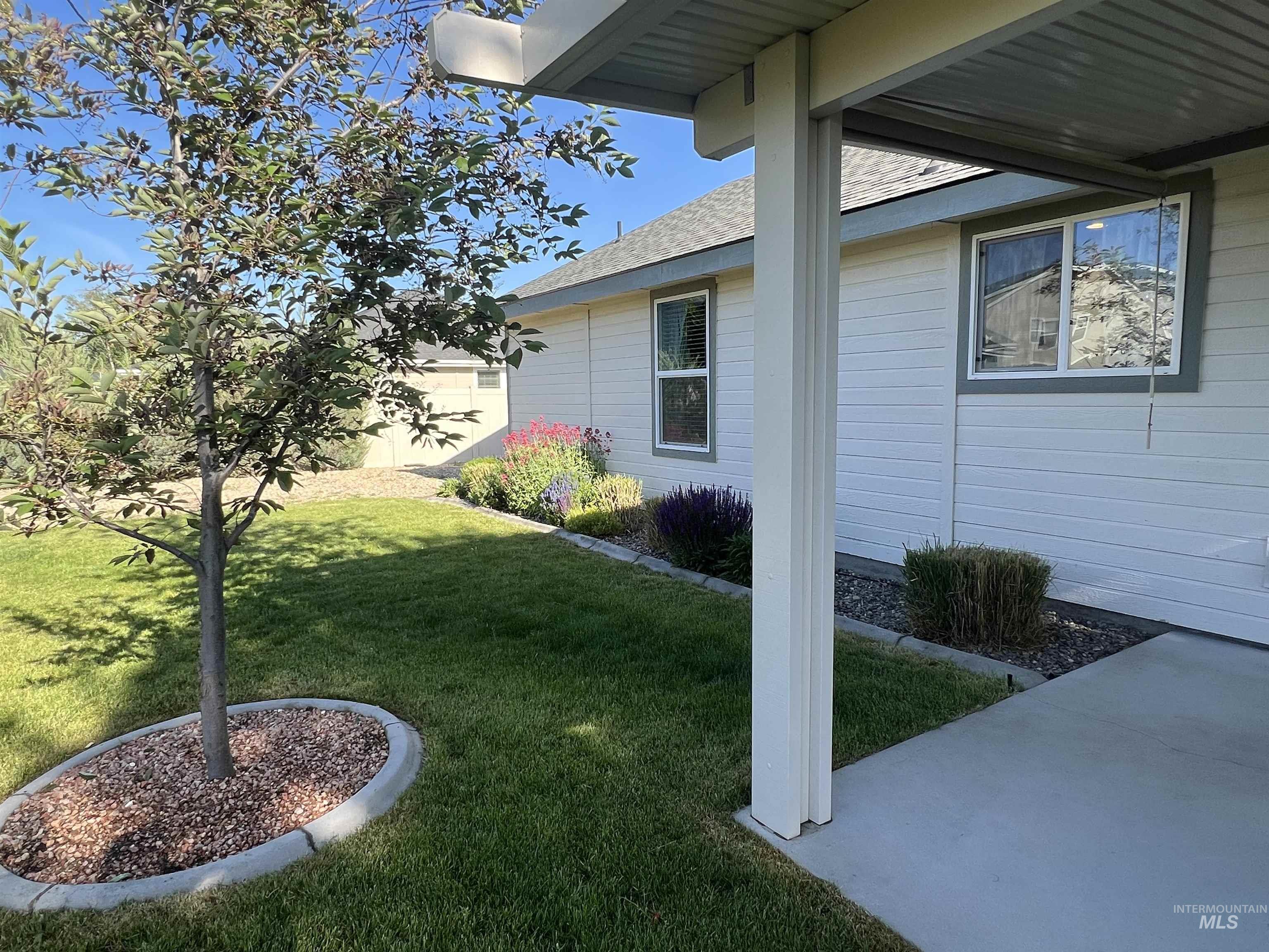 12531 W Kempshire Ct, Star, Idaho 83669, 3 Bedrooms, 2 Bathrooms, Residential For Sale, Price $399,900, 98986767