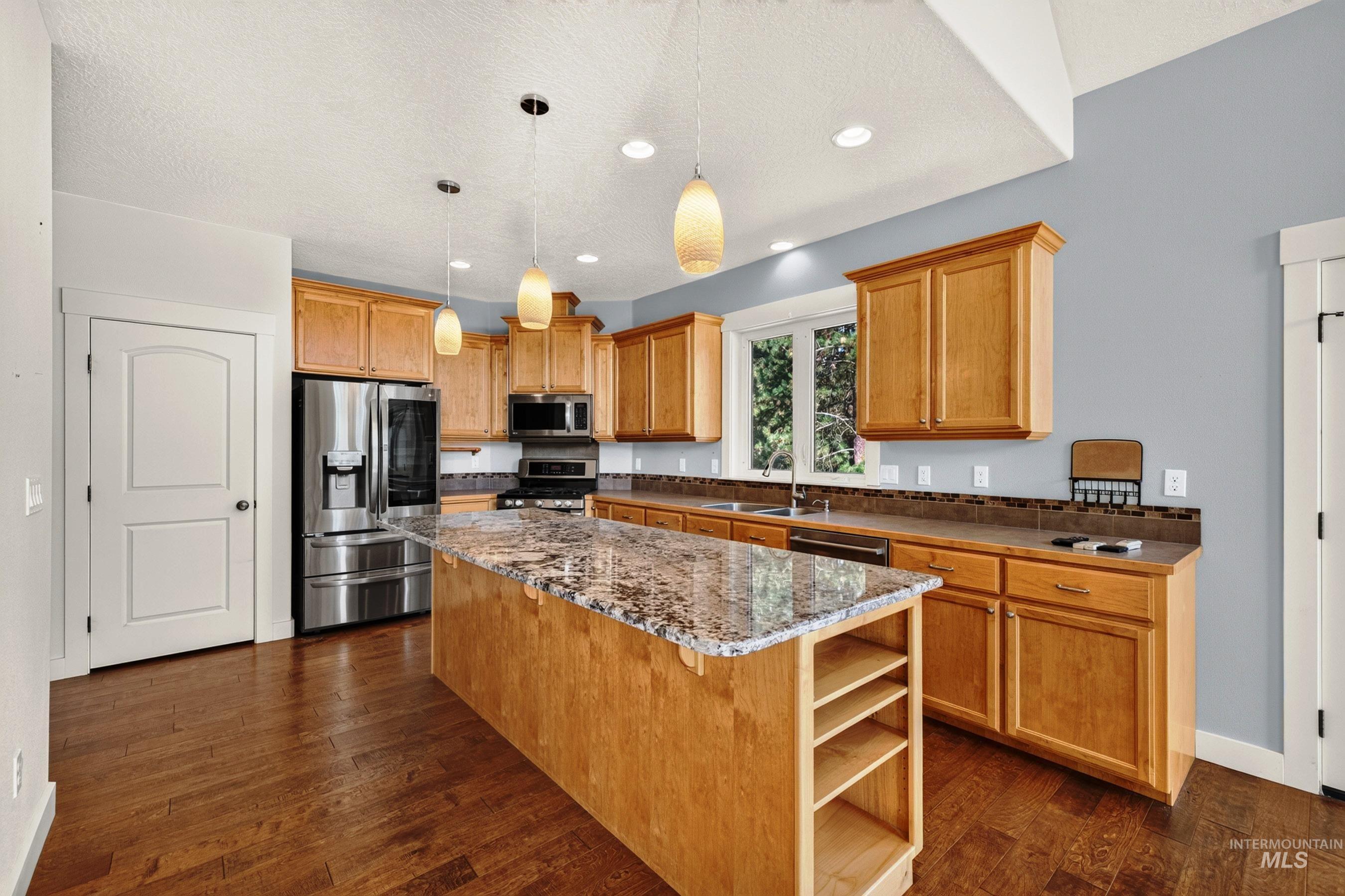 1914 Elk Crossing, Council, Idaho 83612, 3 Bedrooms, 3.5 Bathrooms, Residential For Sale, Price $749,000,MLS 98986768