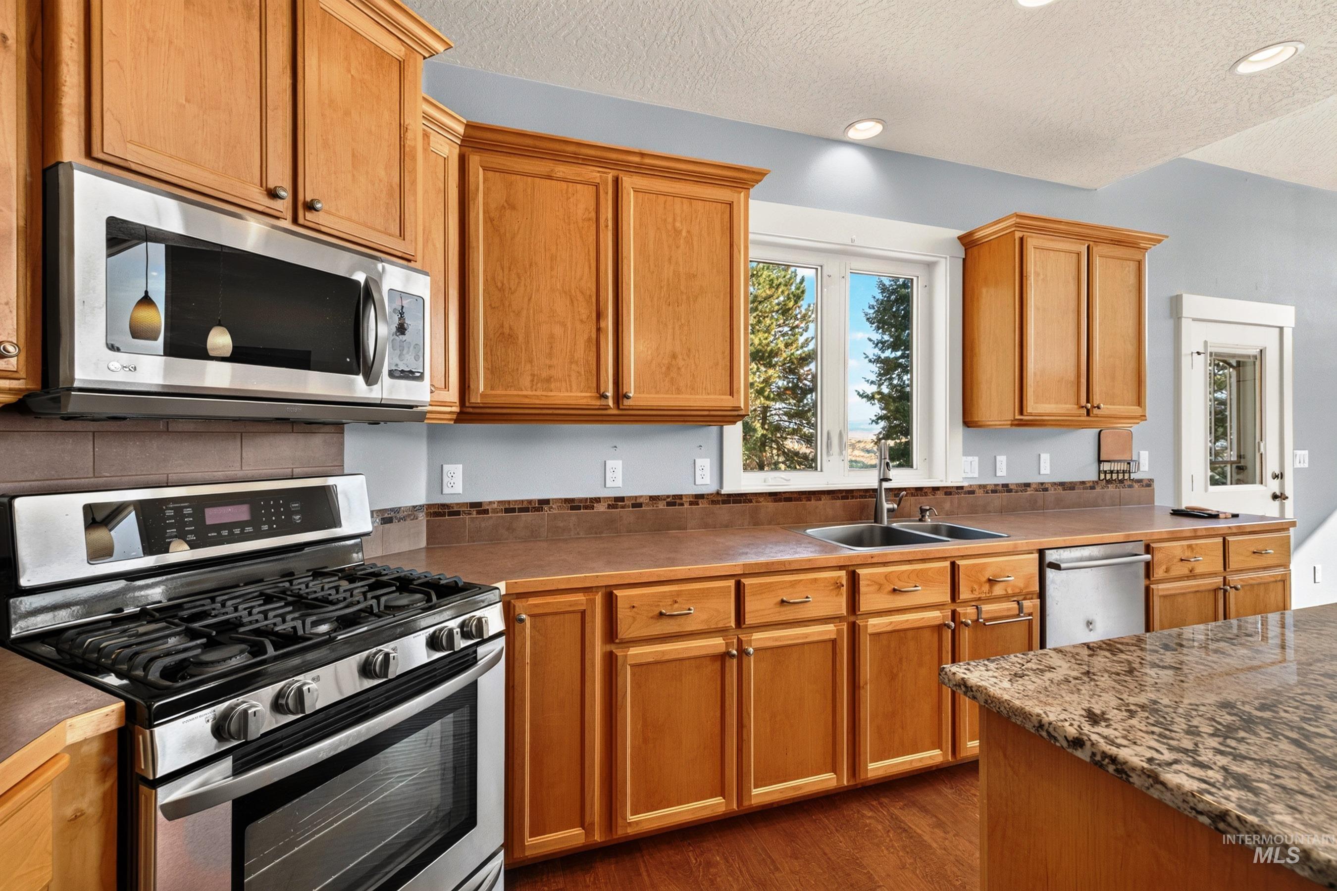 1914 Elk Crossing, Council, Idaho 83612, 3 Bedrooms, 3.5 Bathrooms, Residential For Sale, Price $749,000,MLS 98986768