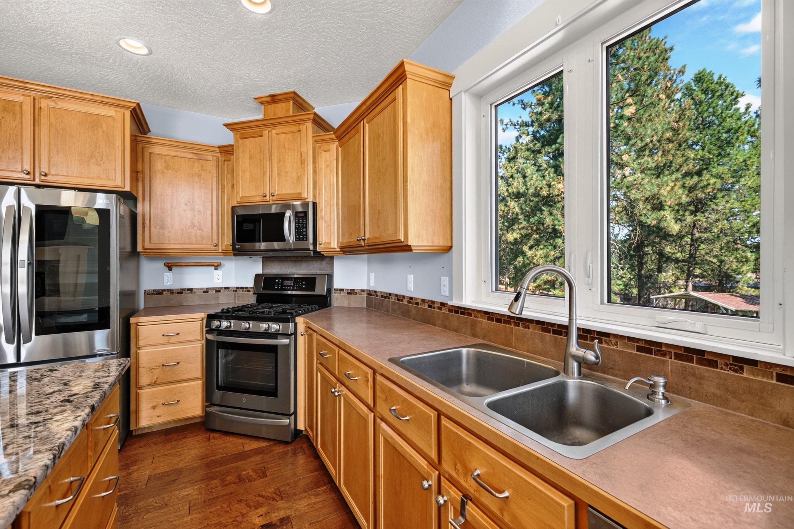 1914 Elk Crossing, Council, Idaho 83612, 3 Bedrooms, 3.5 Bathrooms, Residential For Sale, Price $749,000,MLS 98986768