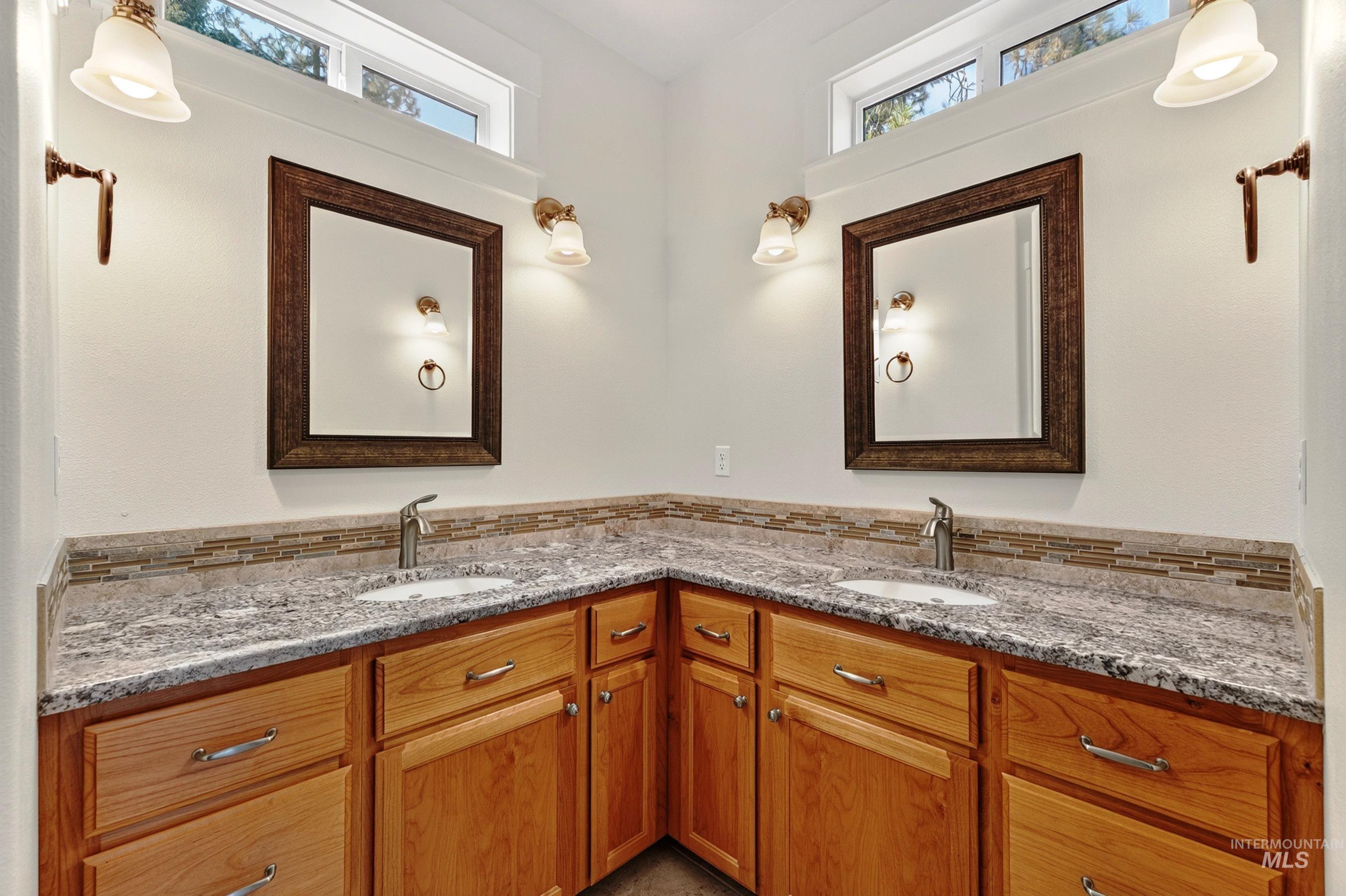 1914 Elk Crossing, Council, Idaho 83612, 3 Bedrooms, 3.5 Bathrooms, Residential For Sale, Price $749,000,MLS 98986768