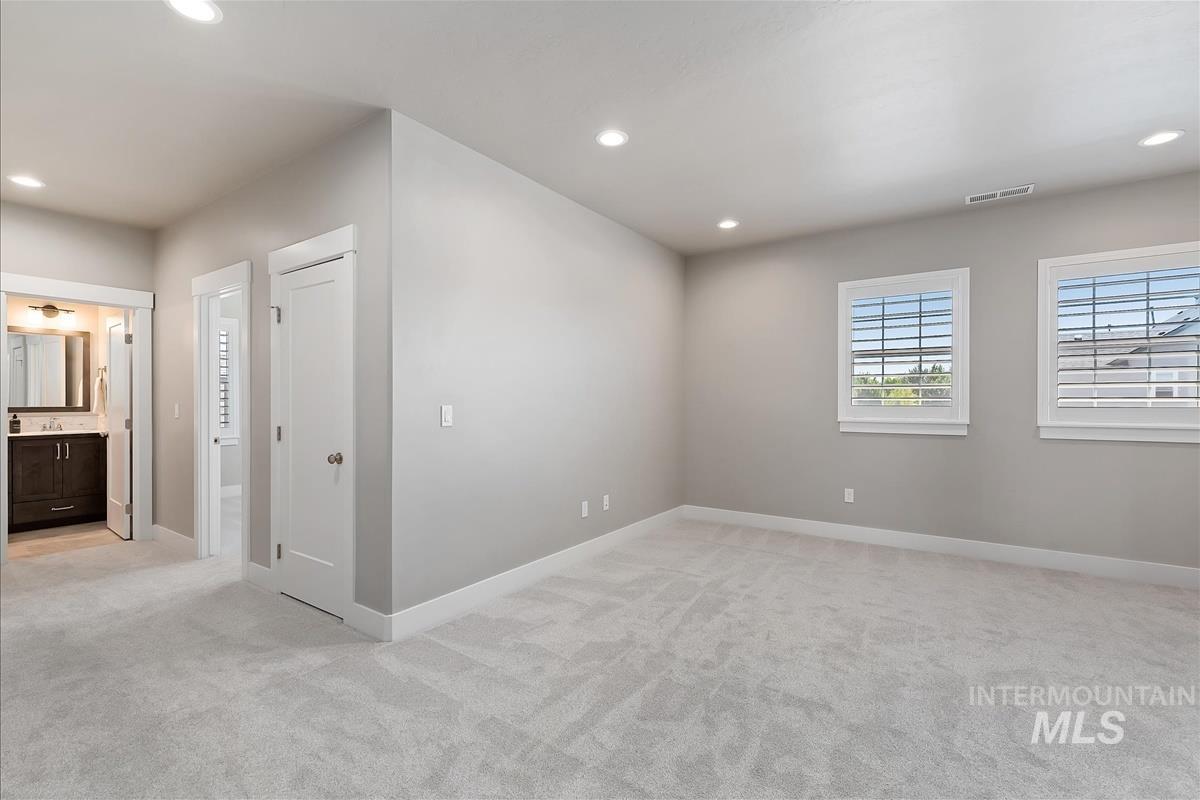 3106 E Mores Trail St, Meridian, Idaho 83642, 4 Bedrooms, 3.5 Bathrooms, Residential For Sale, Price $925,000, 98986769