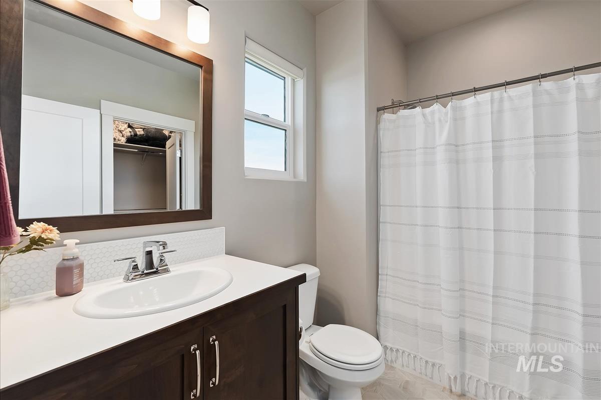3106 E Mores Trail St, Meridian, Idaho 83642, 4 Bedrooms, 3.5 Bathrooms, Residential For Sale, Price $925,000, 98986769