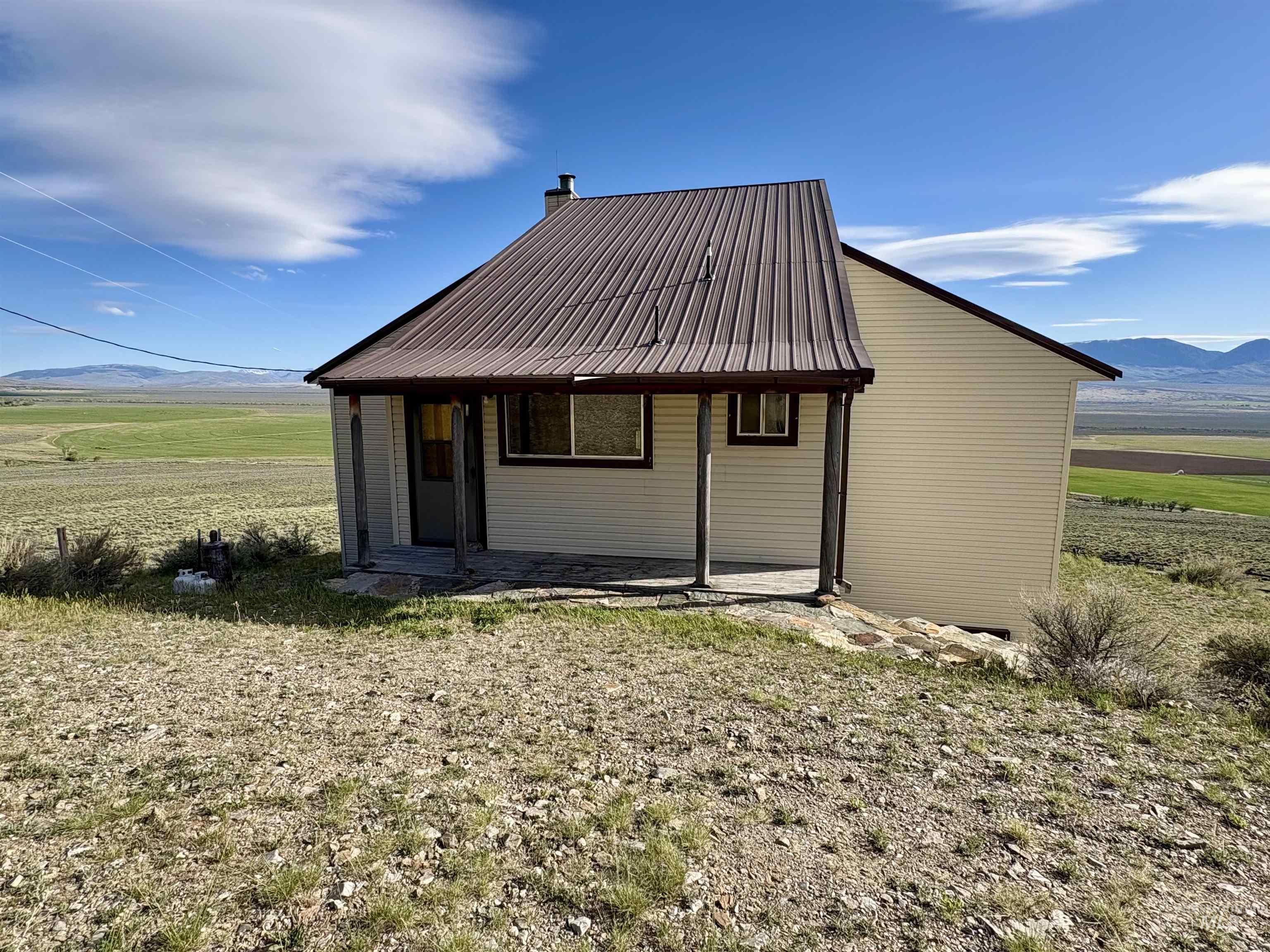 2040 Pahsimeroi Rd., May, Idaho 83253, 3 Bedrooms, 2 Bathrooms, Residential For Sale, Price $950,000, 98986770