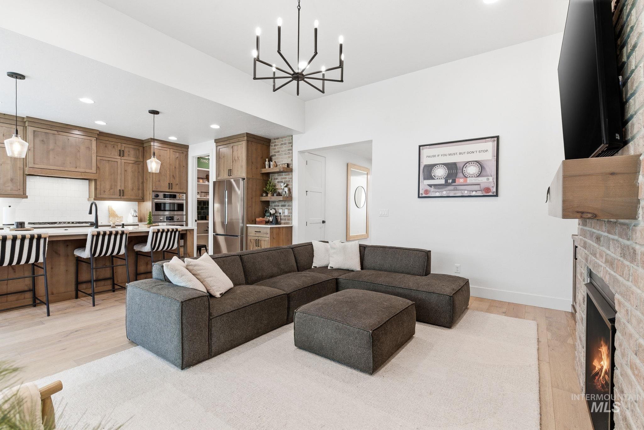 1940 E Phenomenal St., Meridian, Idaho 83642, 3 Bedrooms, 2 Bathrooms, Residential For Sale, Price $629,900, 98986773
