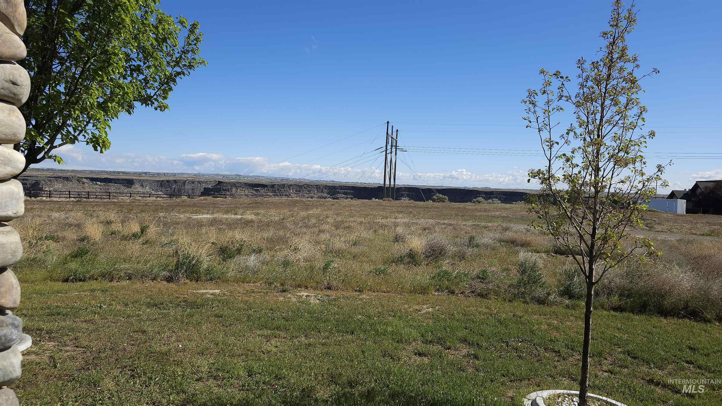 286 River Vista Pl, Twin Falls, Idaho 83301, 3 Bedrooms, Business/Commercial For Sale, Price $519,900,MLS 98986775